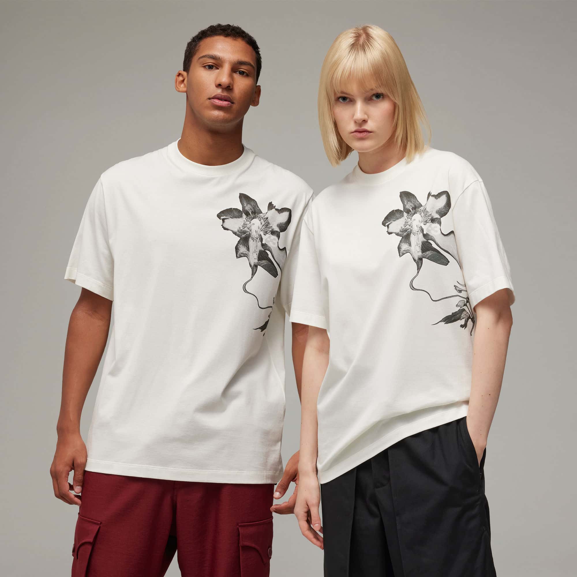 Мужская футболка adidas GRAPHIC SHORT SLEEVE TEE