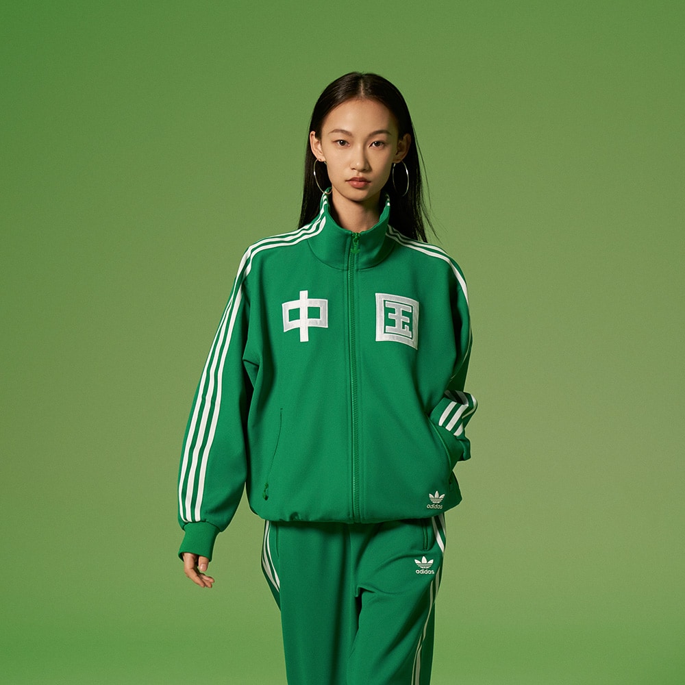 Топ adidas TRACK TOP IT4483