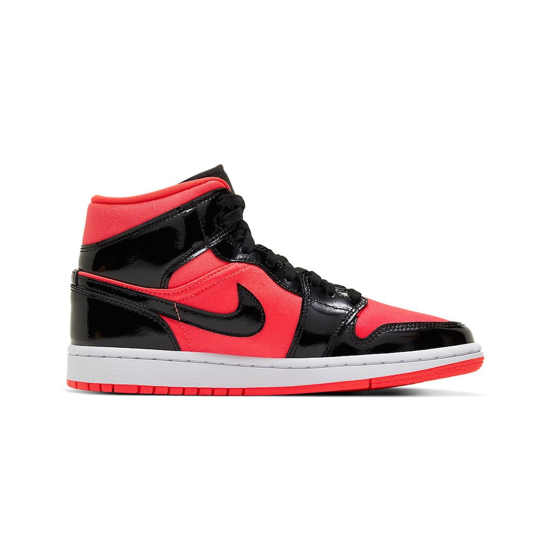 Кроссовки Nike Air Jordan 1 Mid Hot Punch Black