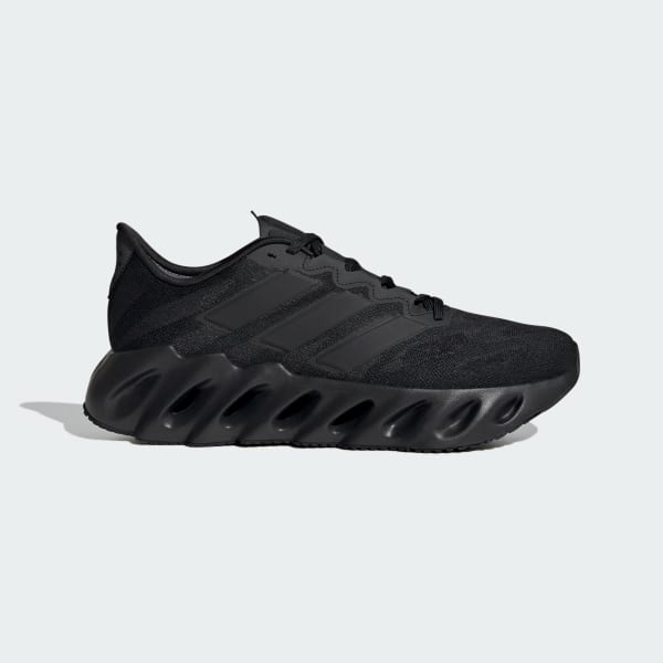 Мужские кроссовки adidas Switch FWD Running Shoes черные