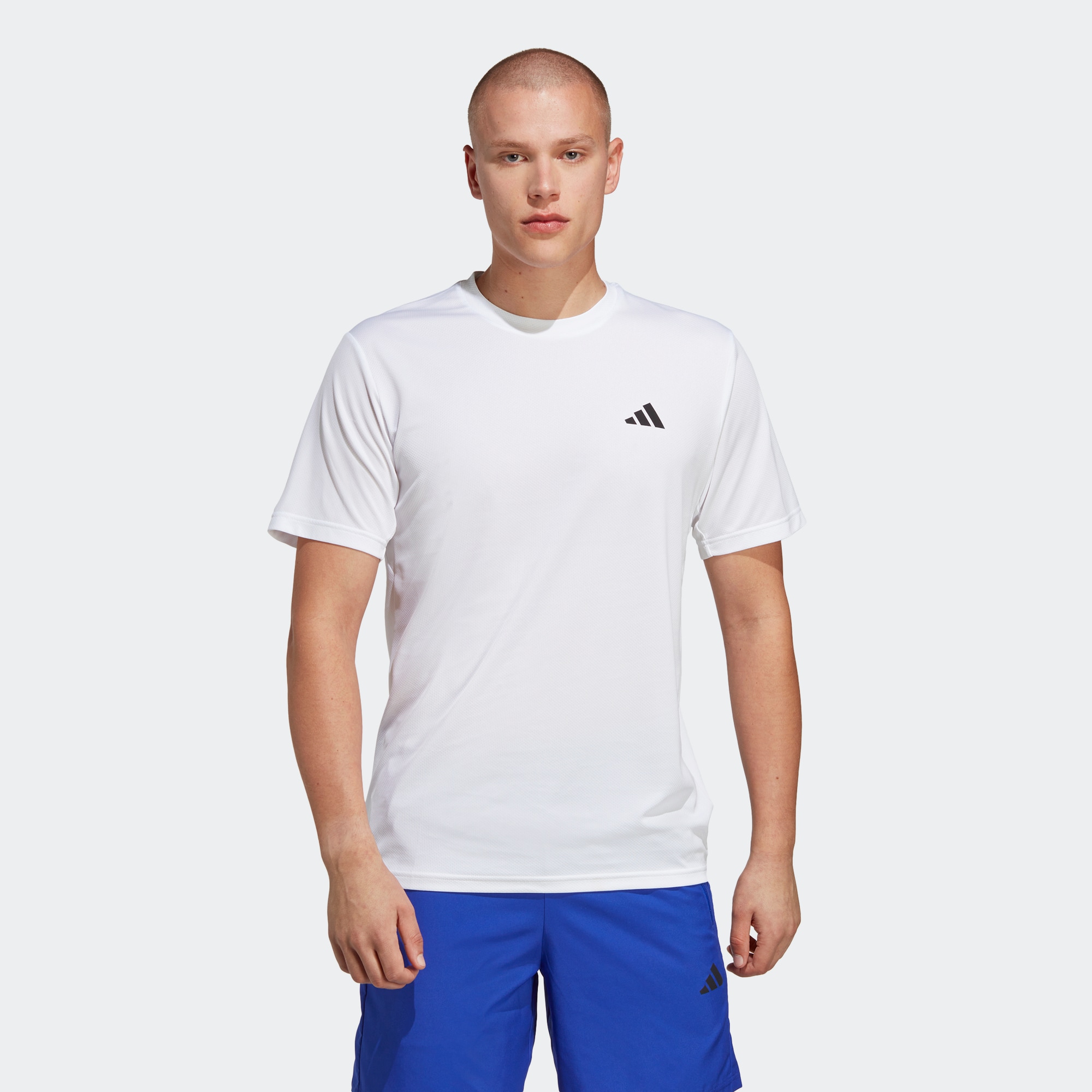 Мужская футболка adidas TRAIN ESSENTIALS TRAINING TEE черно-белая