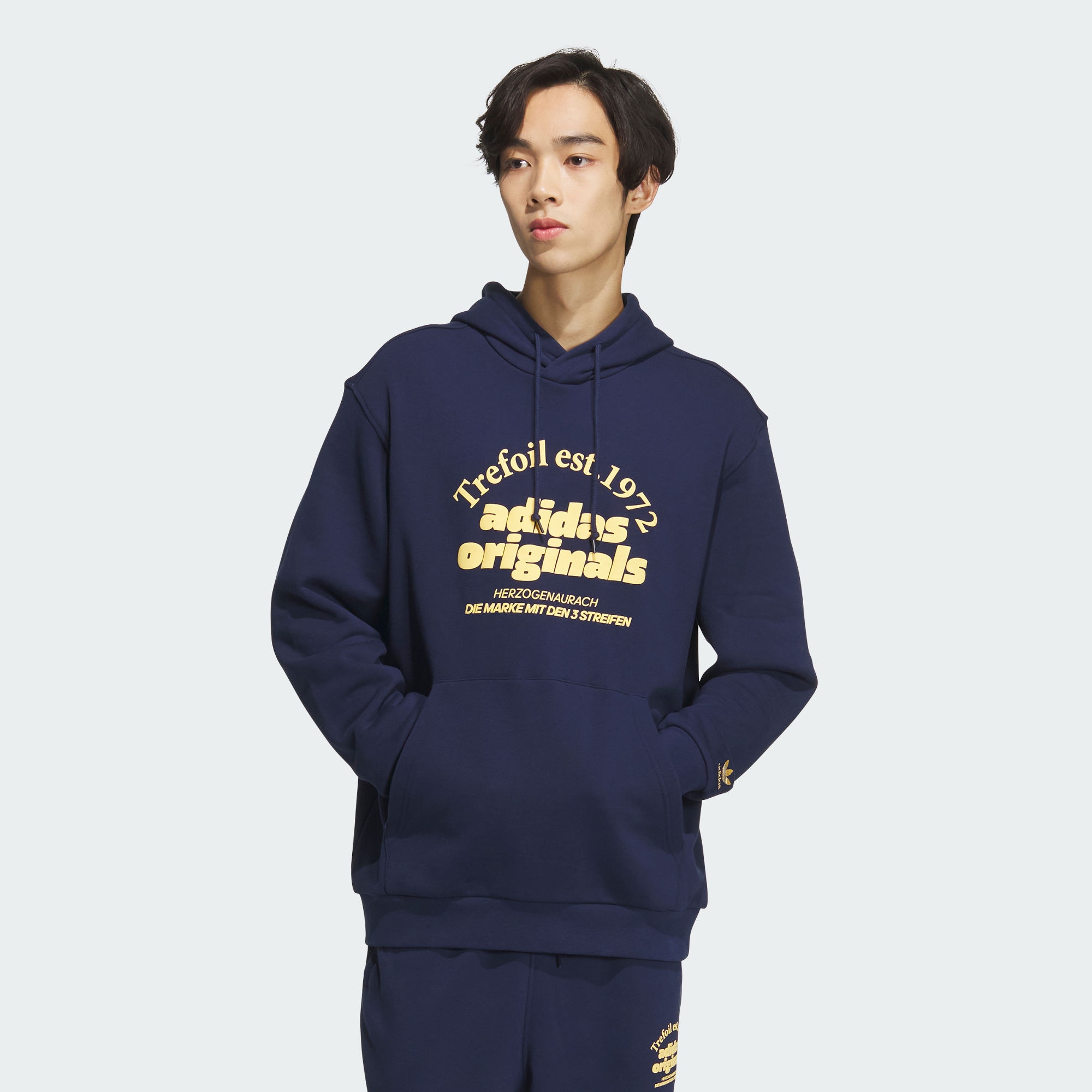 Мужское худи adidas GRAPHIC HOODIE JE3487