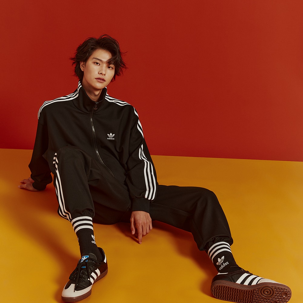 Куртка adidas TRACK TOP