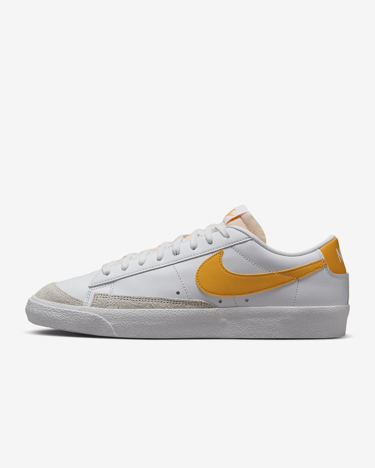 Мужские кроссовки Nike Blazer Low &#8217;77 VNTG белые