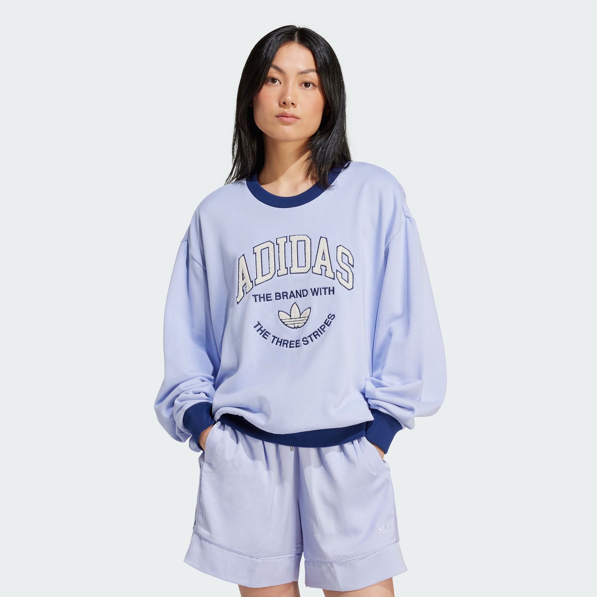 Женский свитшот adidas VRCT GRAPHIC SWEATSHIRT фиолетовый