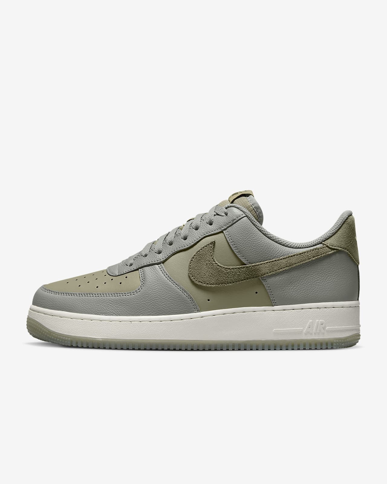 Мужские кроссовки Nike Air Force 1 &#8217;07 LV8 зеленые