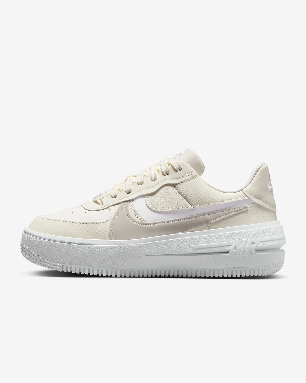 Женские кроссовки Nike AF1 PLT.AF.ORM белые