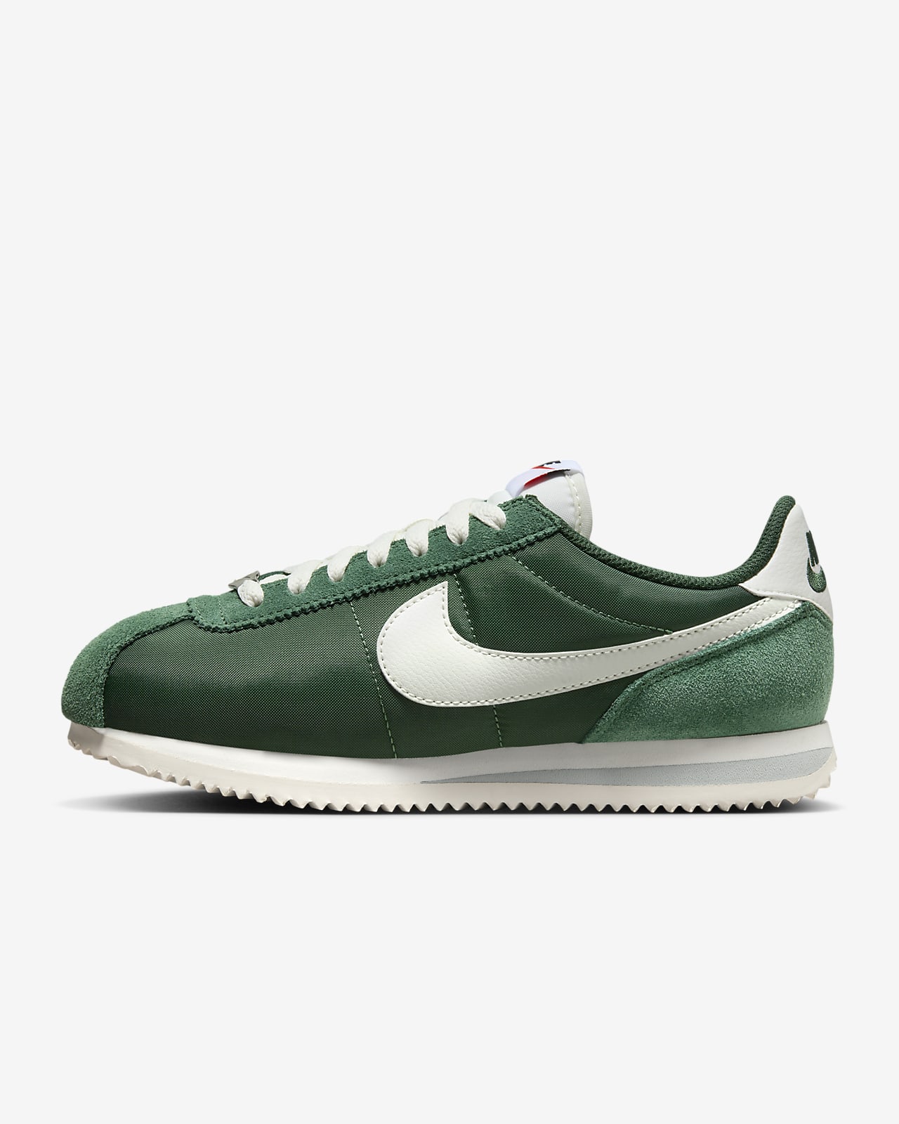 Женские кроссовки Nike Cortez зеленые