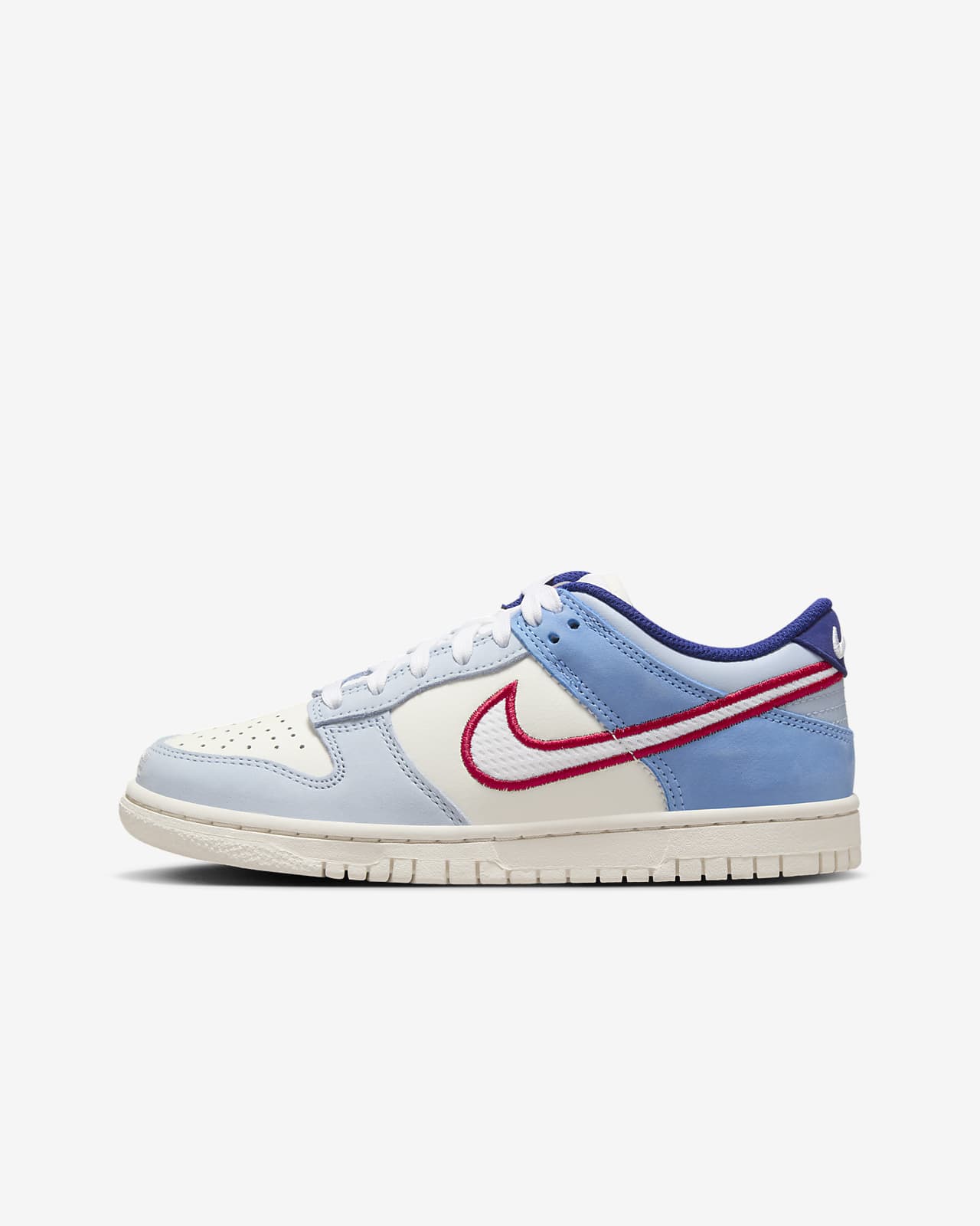 Детские кроссовки Nike Dunk Low (GS) белые