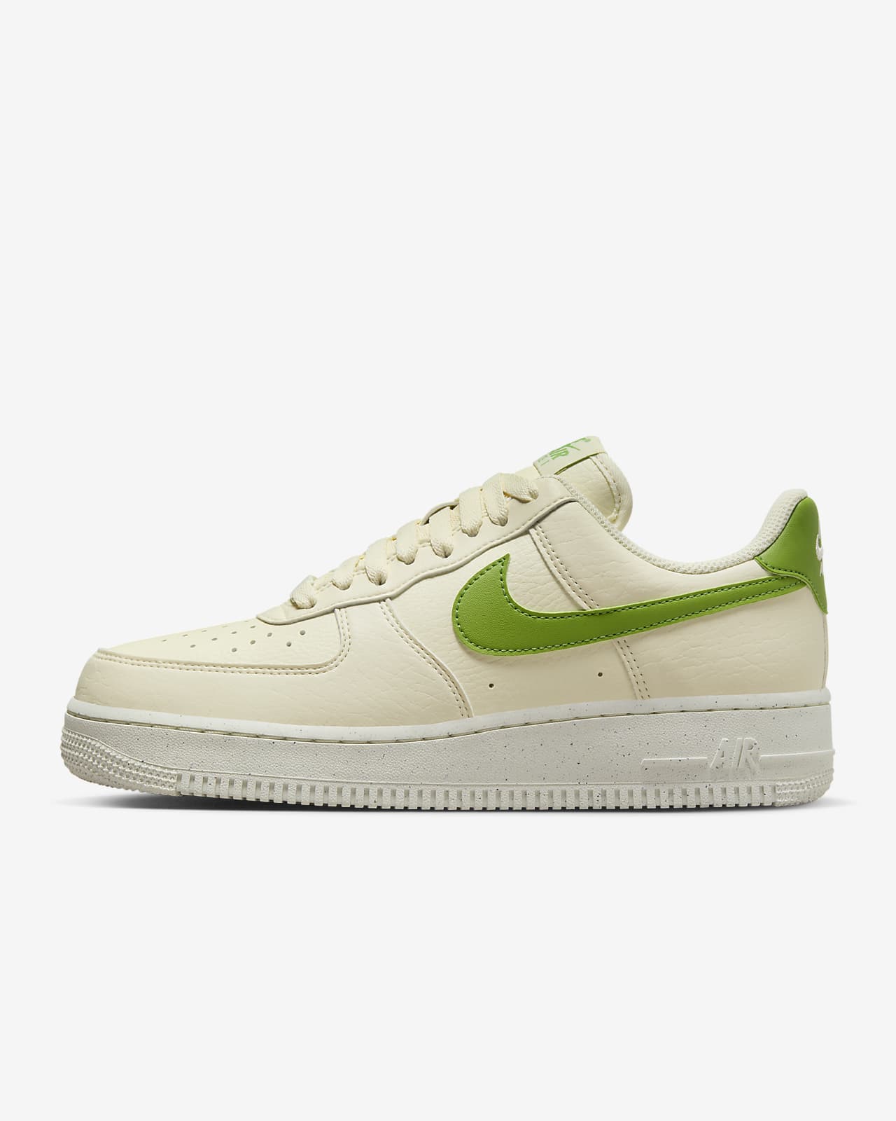 Женские кроссовки Nike Air Force 1 &#8217;07 NN зеленые