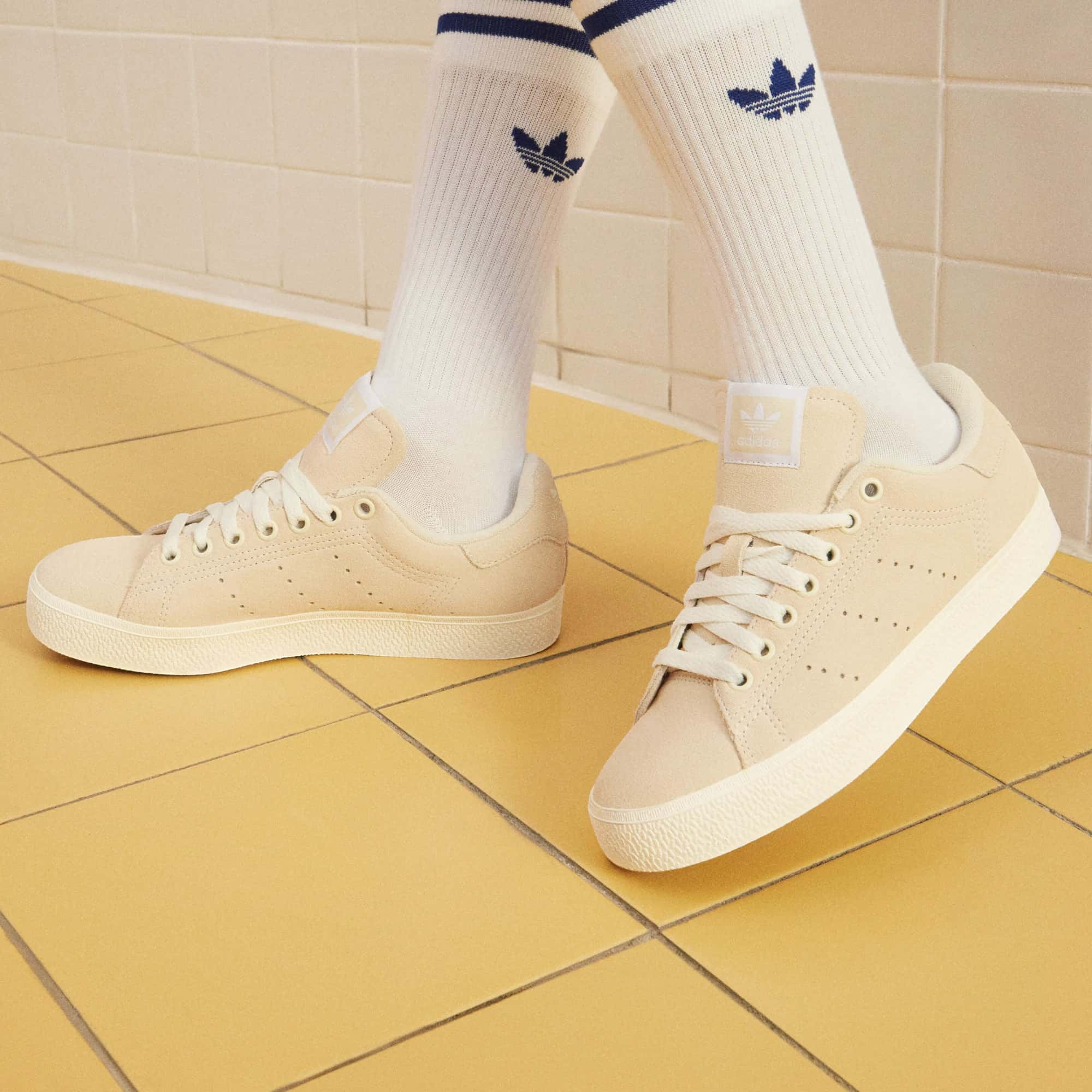 Кроссовки adidas STAN SMITH CS SHOES