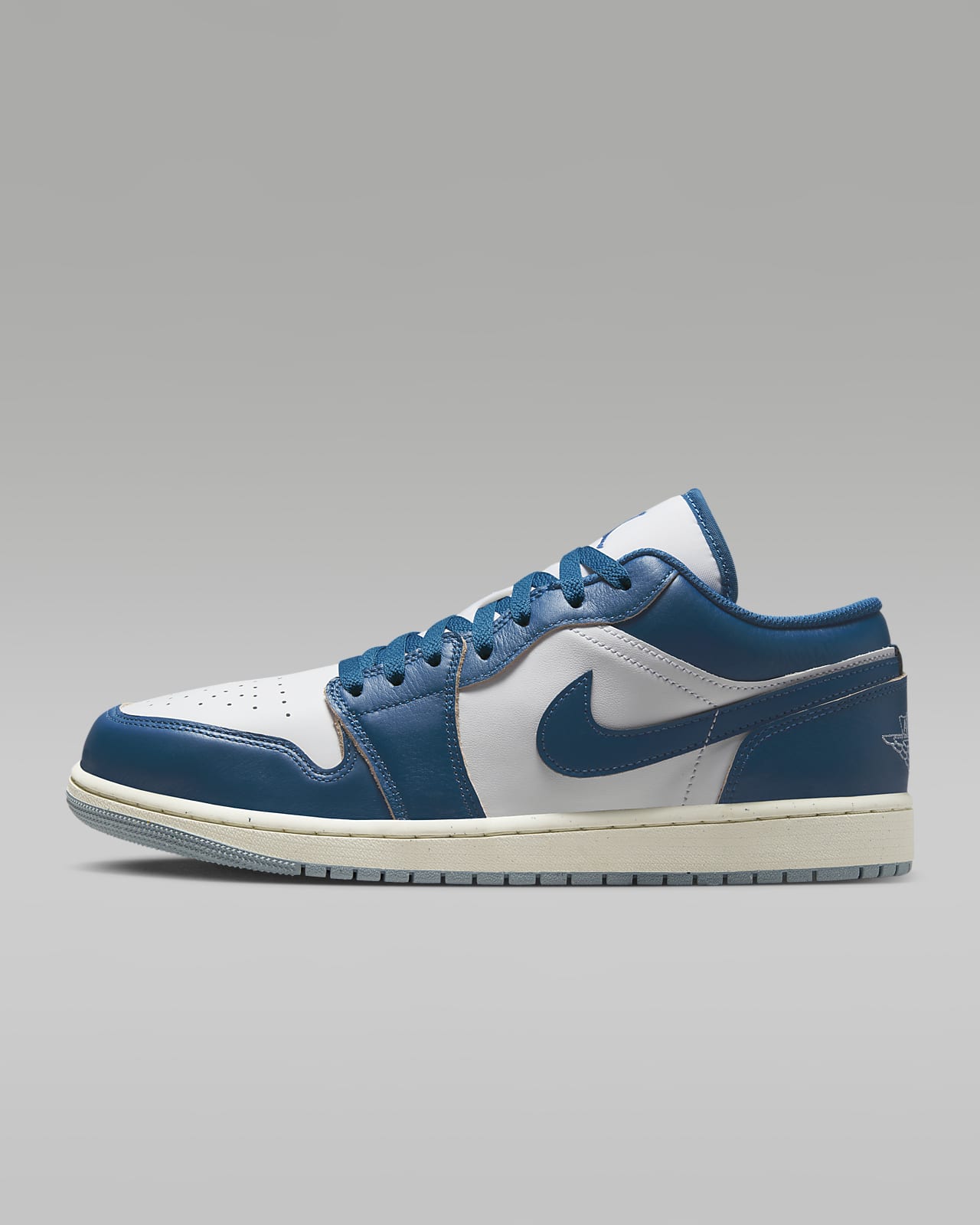 Мужские кроссовки nike Air Jordan 1 Low SE белые