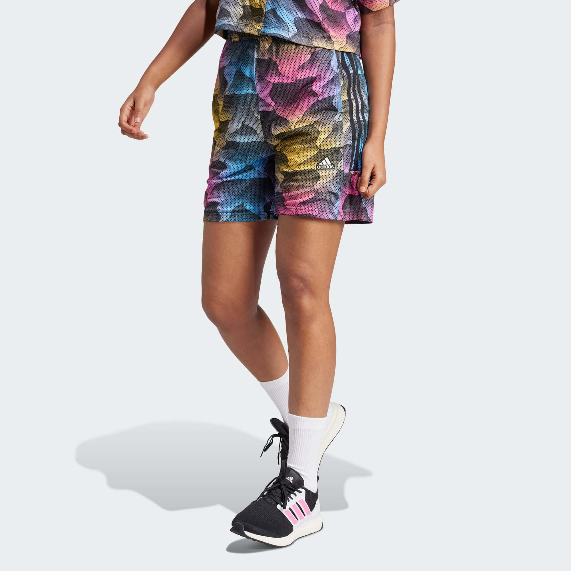 Женские шорты adidas TIRO PRINT MESH SHORTS