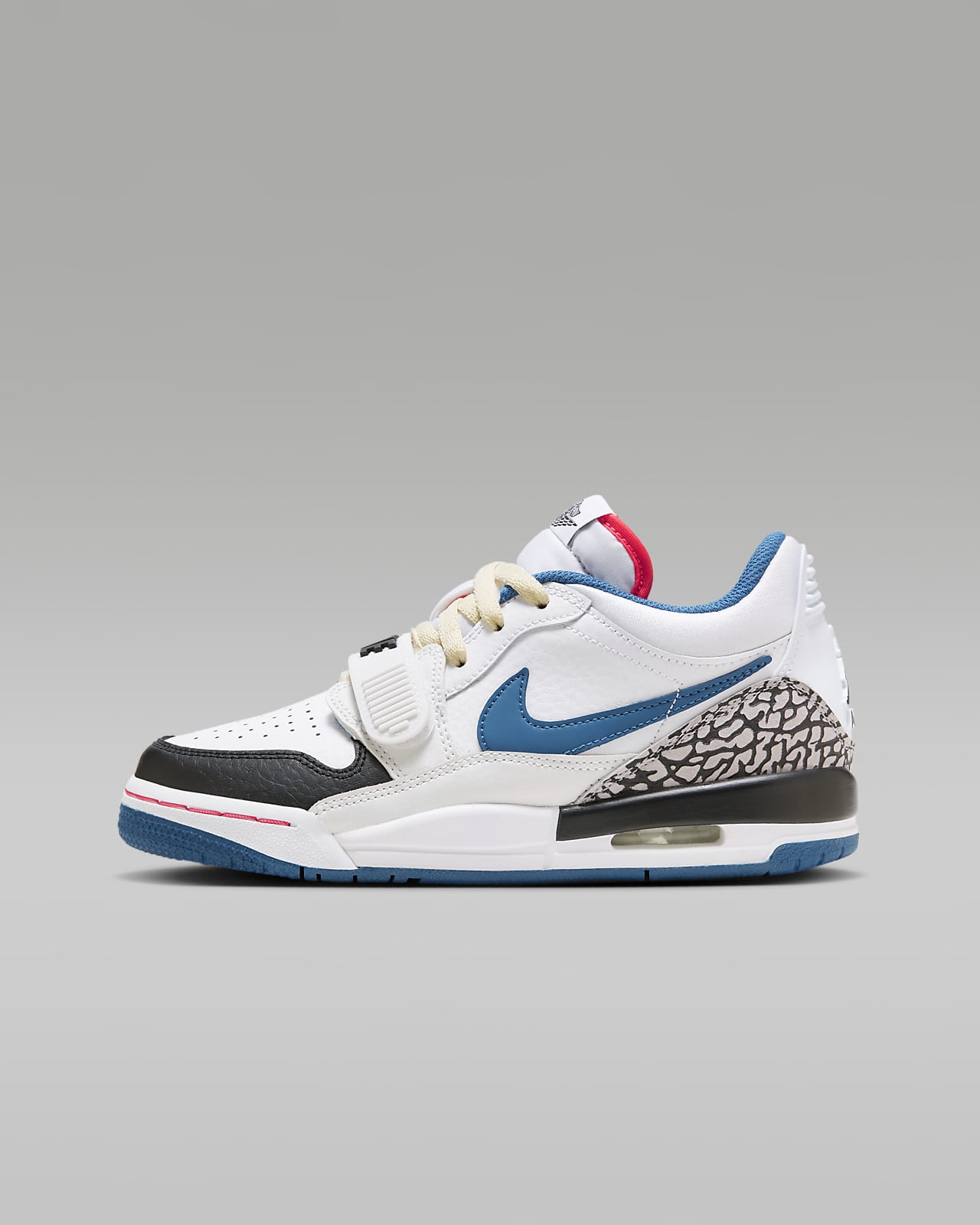 Детские кроссовки nike Air Jordan Legacy 312 Low (GS) черные