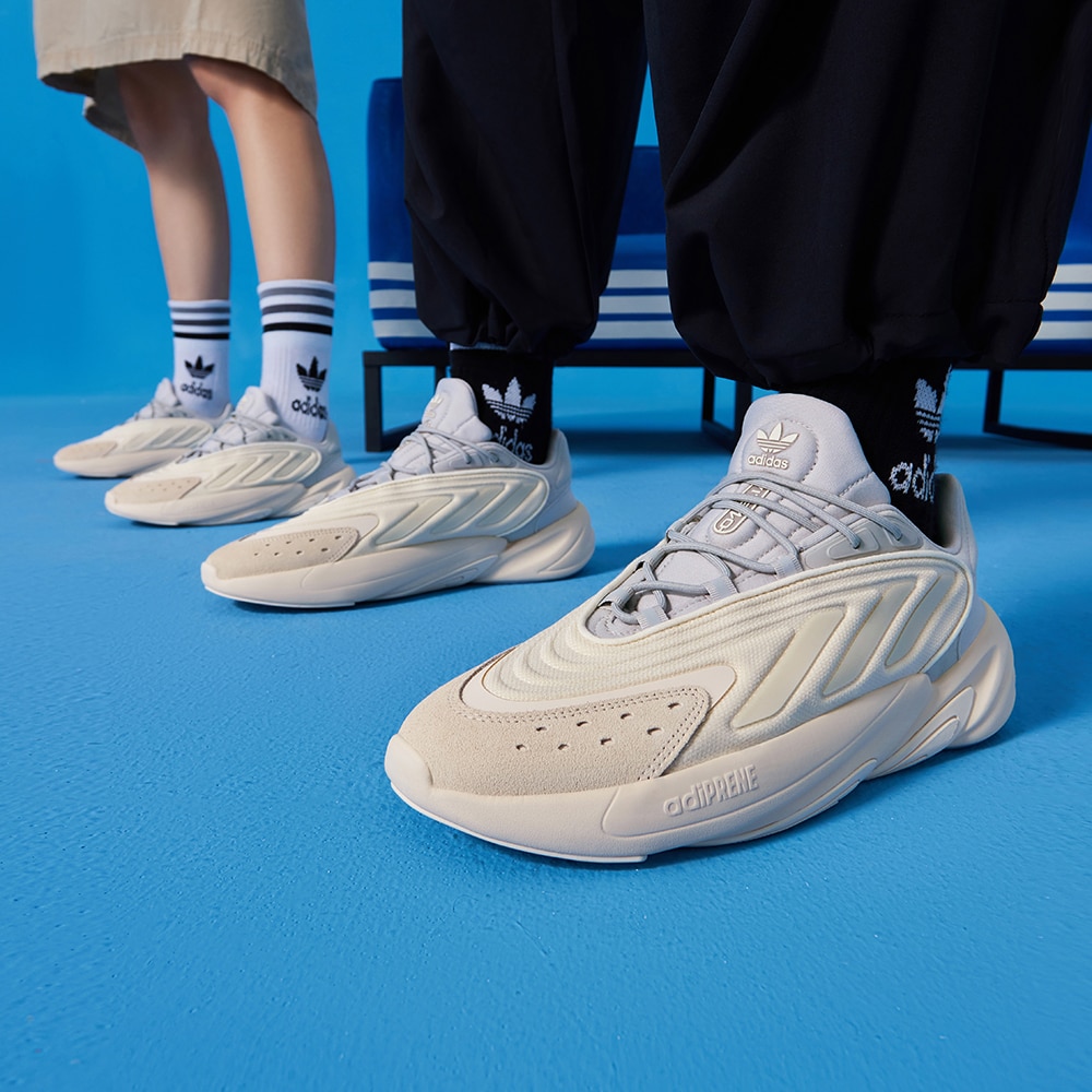 Кроссовки adidas OZELIA SHOES