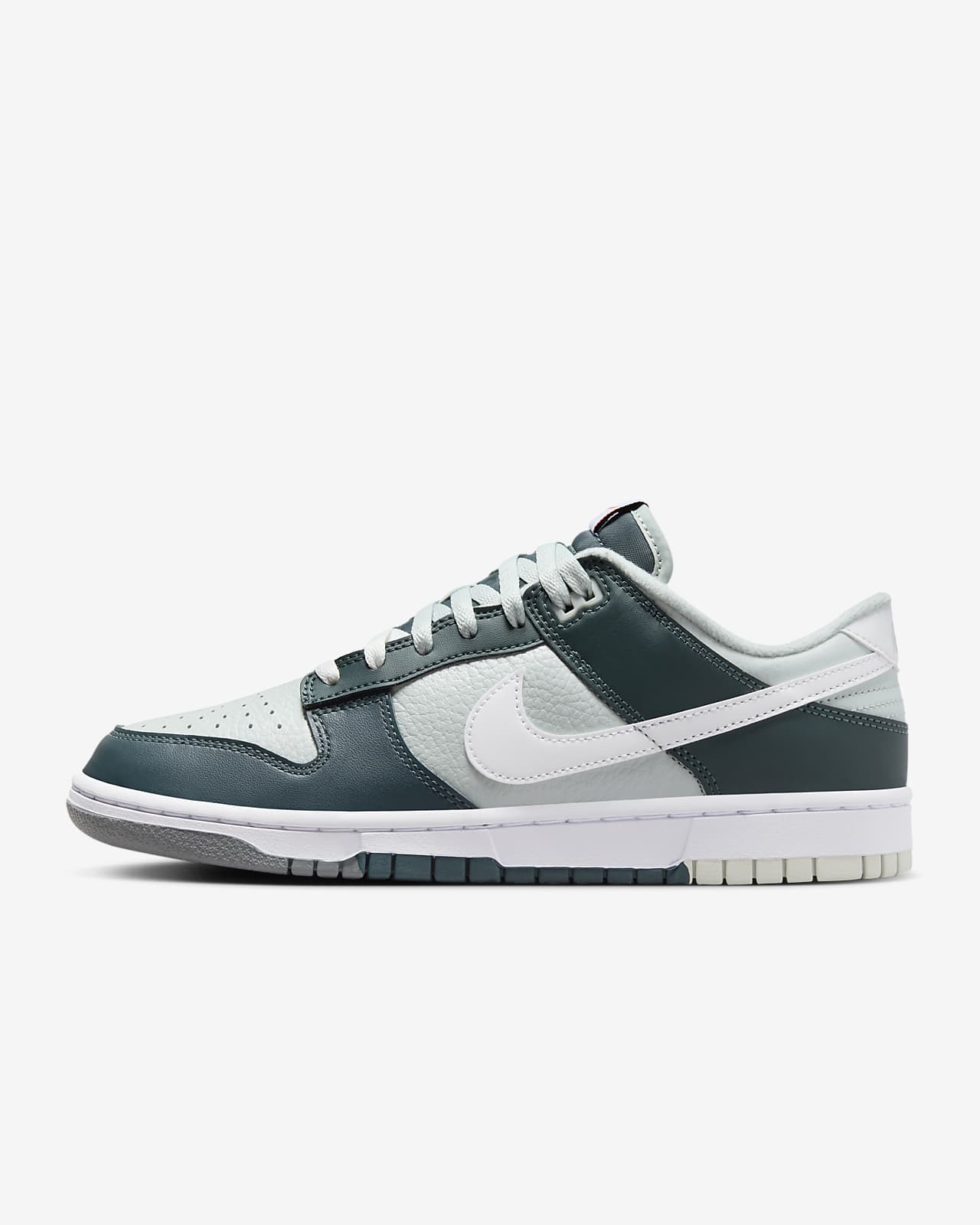 Мужские кроссовки Nike Dunk Low Retro PRM зеленые