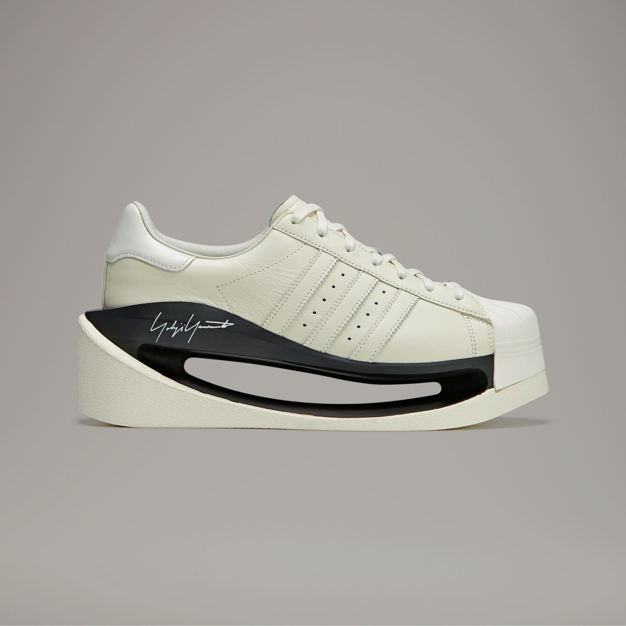 Кроссовки adidas GENDO SUPERSTAR SHOES IG4105