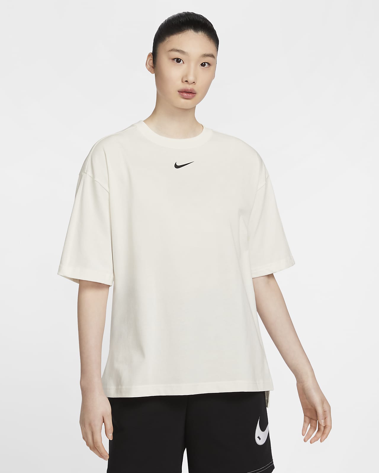 Женская рубашка Nike Sportswear белая