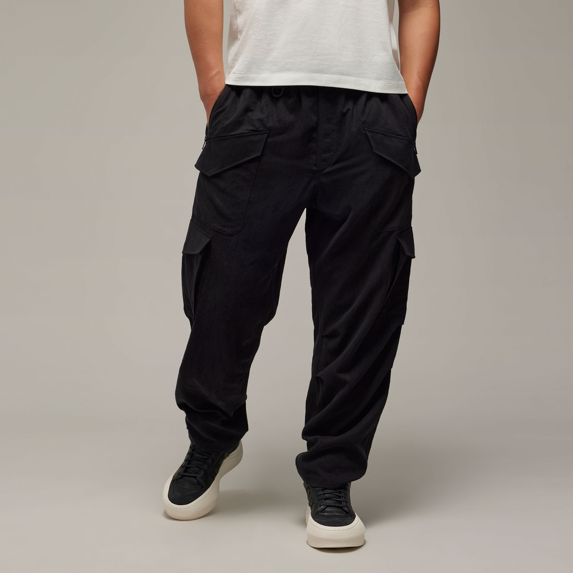 Мужские брюки adidas WASHED TWILL CARGO PANTS