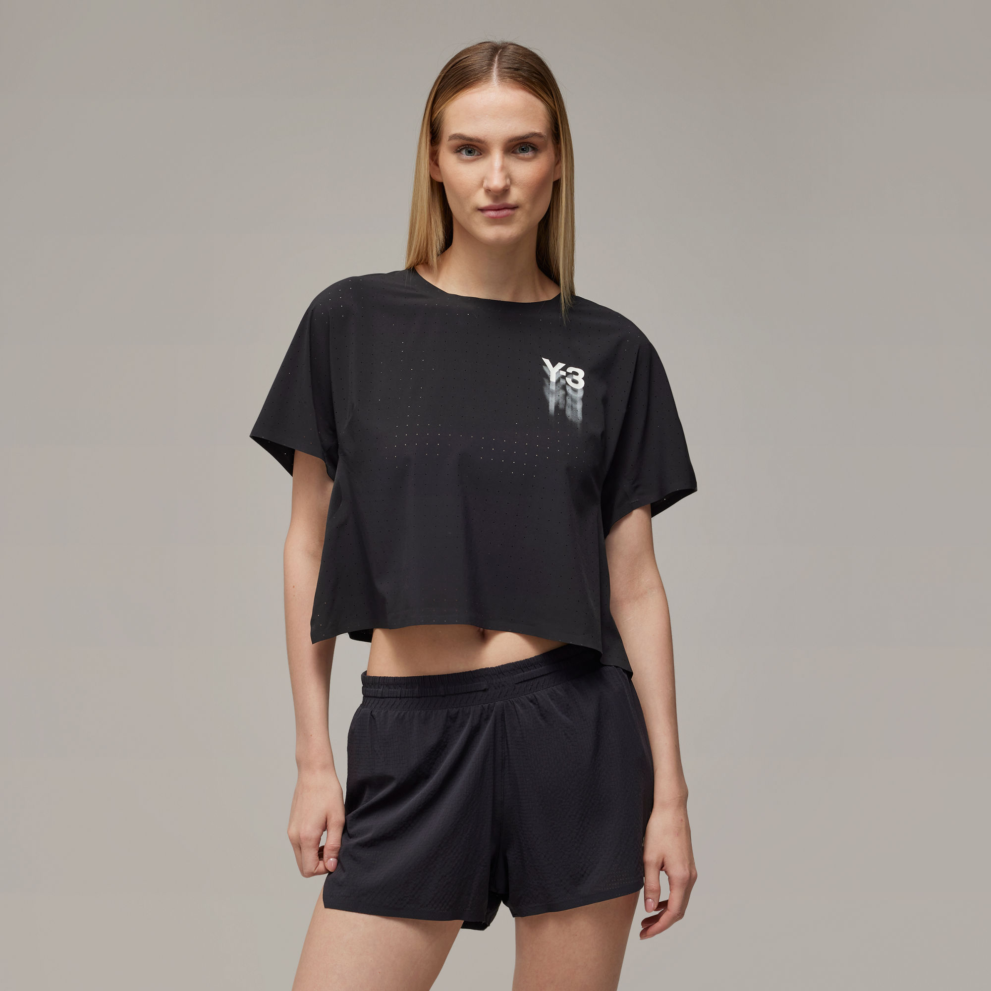 Женская футболка adidas RUNNING SHORT SLEEVE TEE