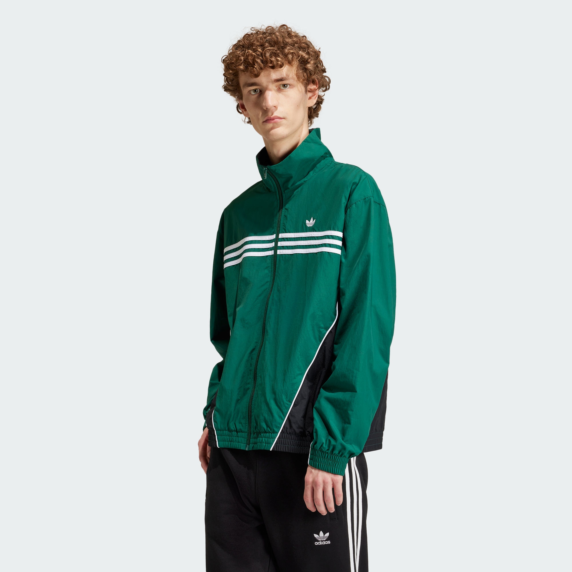 Мужская куртка adidas FLAMES JACKET зеленая