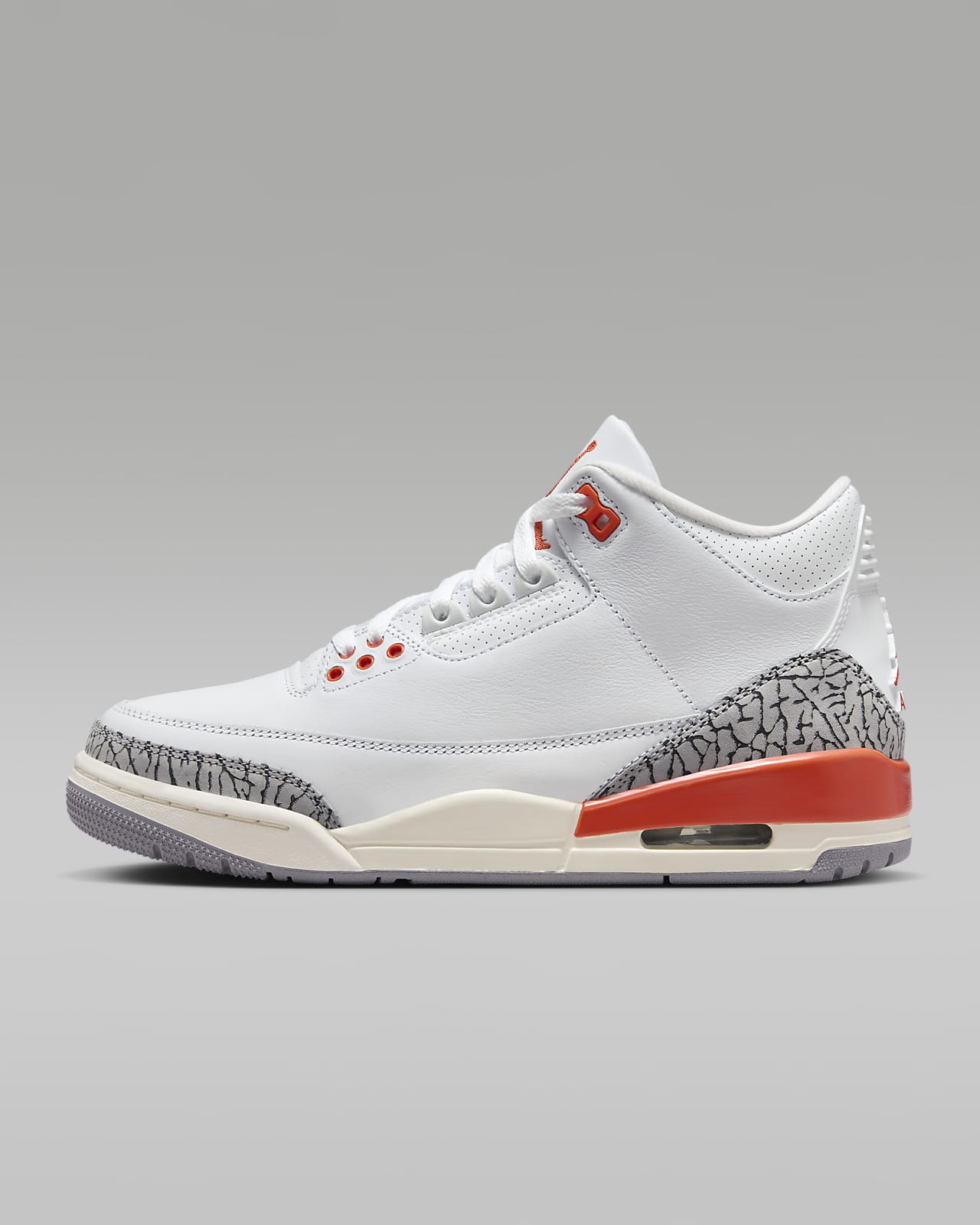 Женские кроссовки nike Air Jordan 3 Retro белые