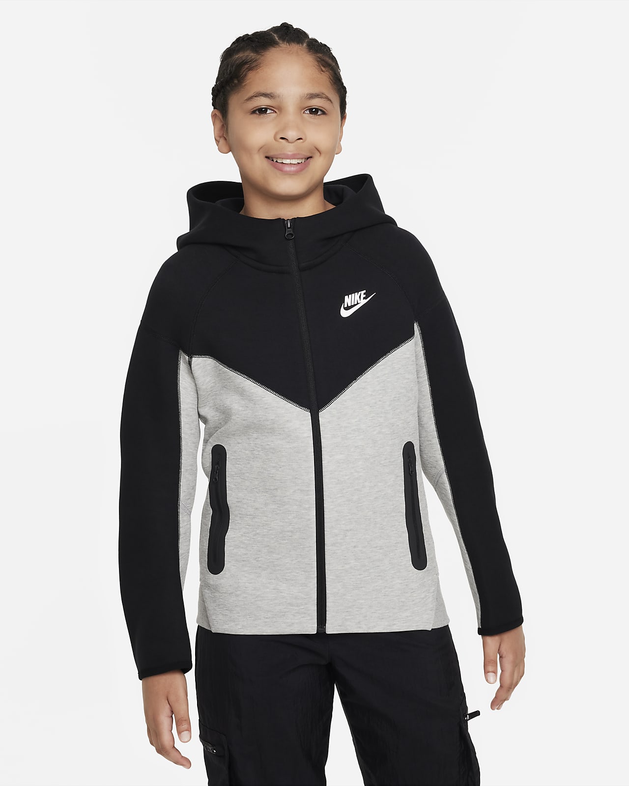 Детская толстовка Nike Sportswear Tech Fleece черная