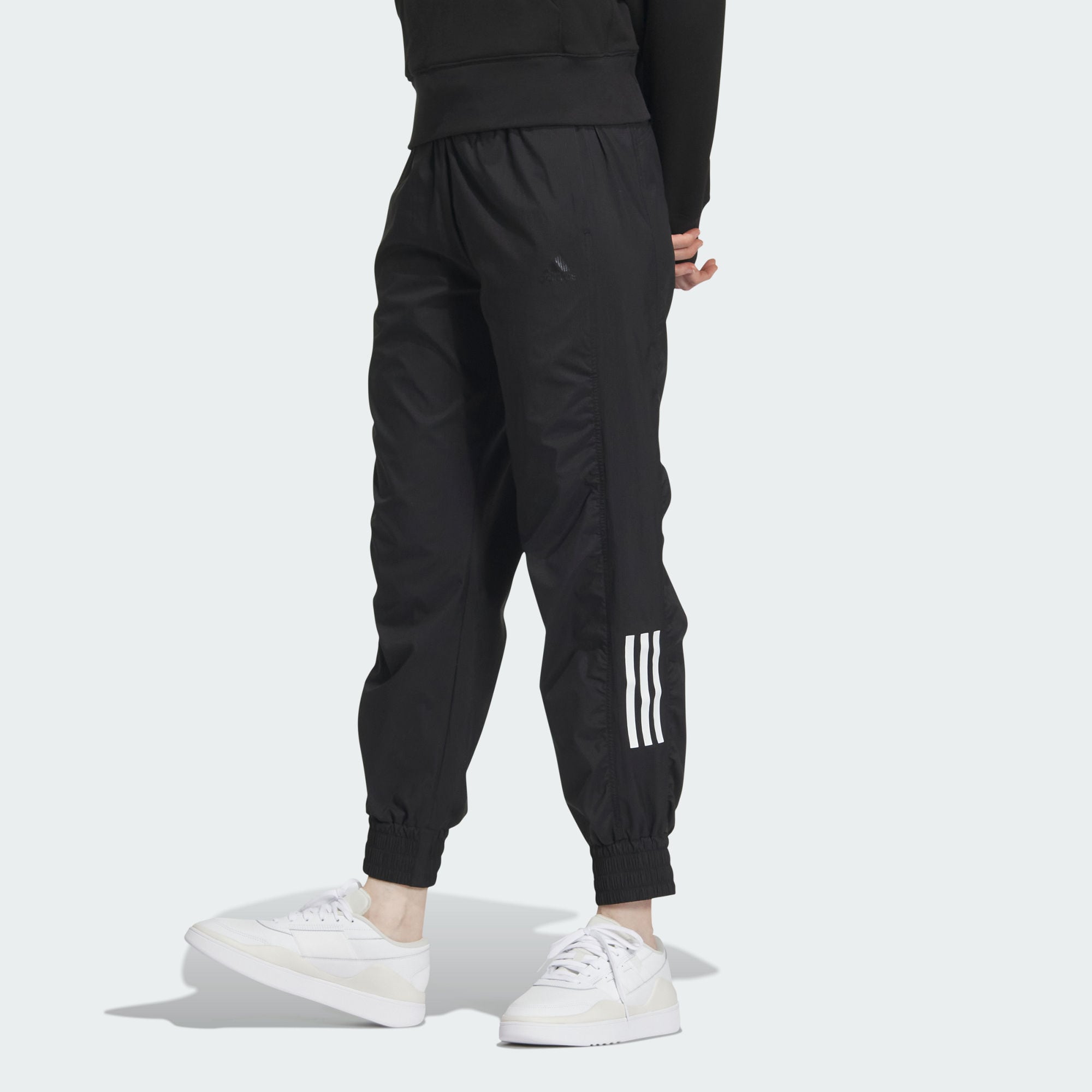 Женские брюки adidas SPORTSWEAR PANTS черно-белые