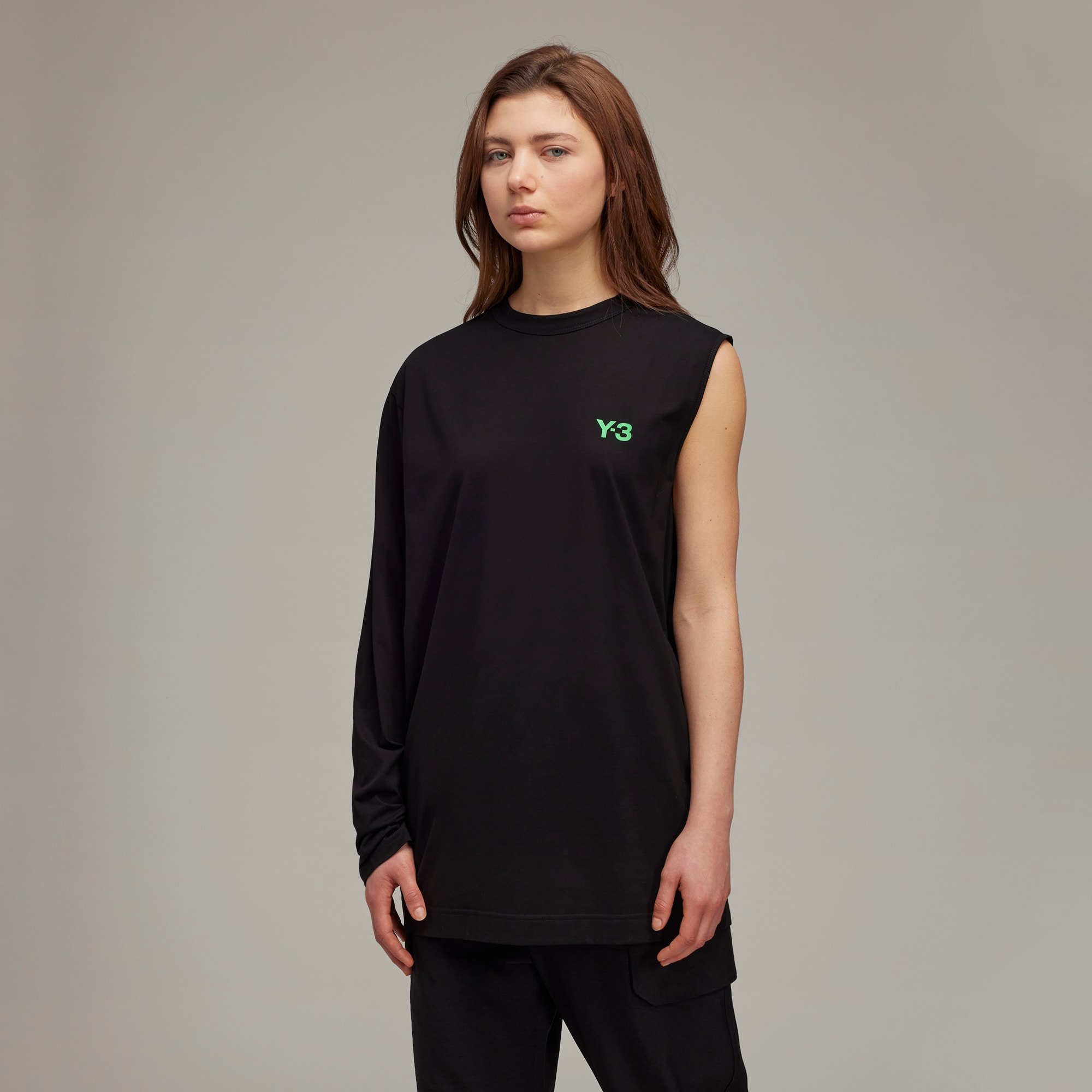 Женская футболка adidas CH2 DRY CREPE JERSEY TEE