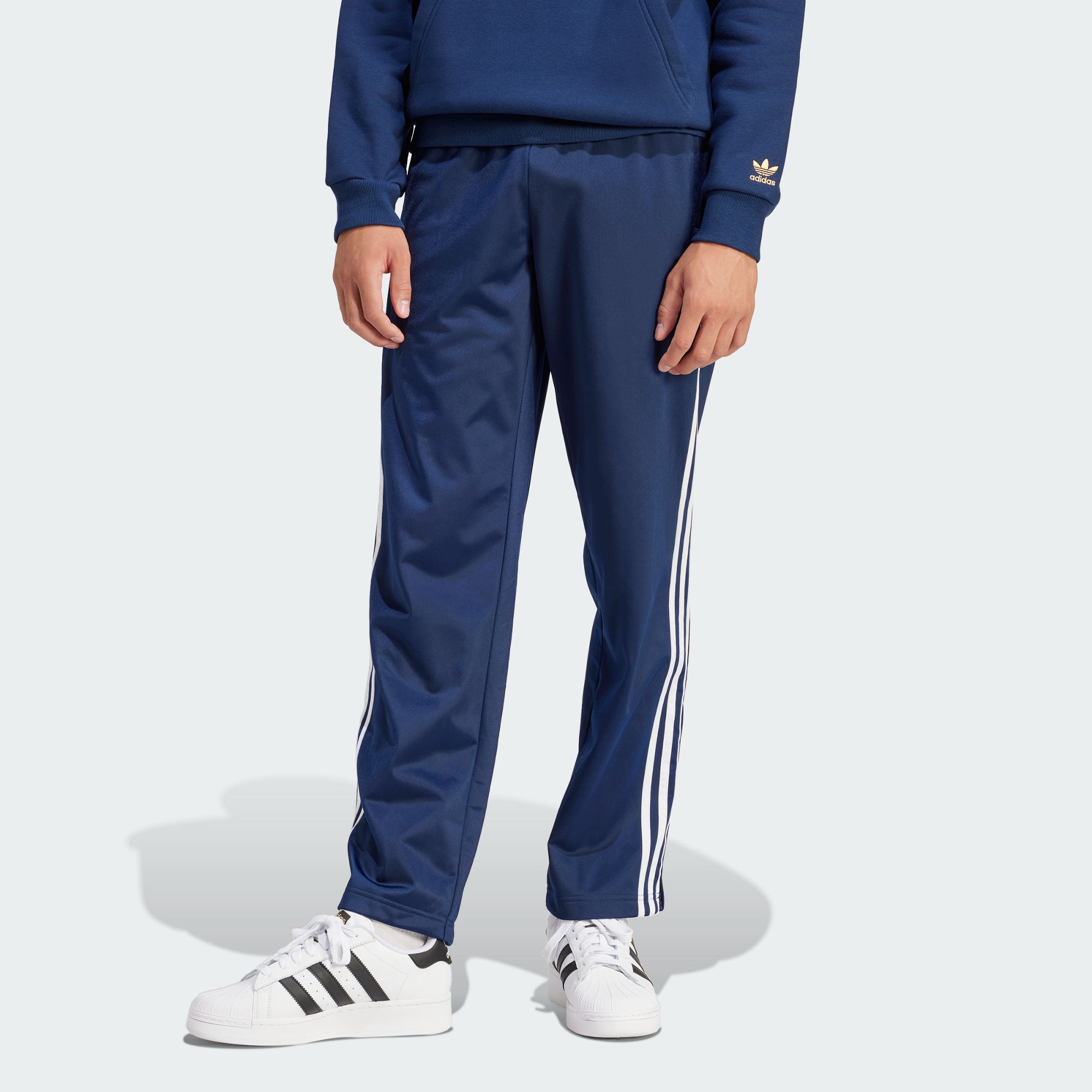 Мужские брюки adidas ADICOLOR FIREBIRD TRACK PANTS IM9471