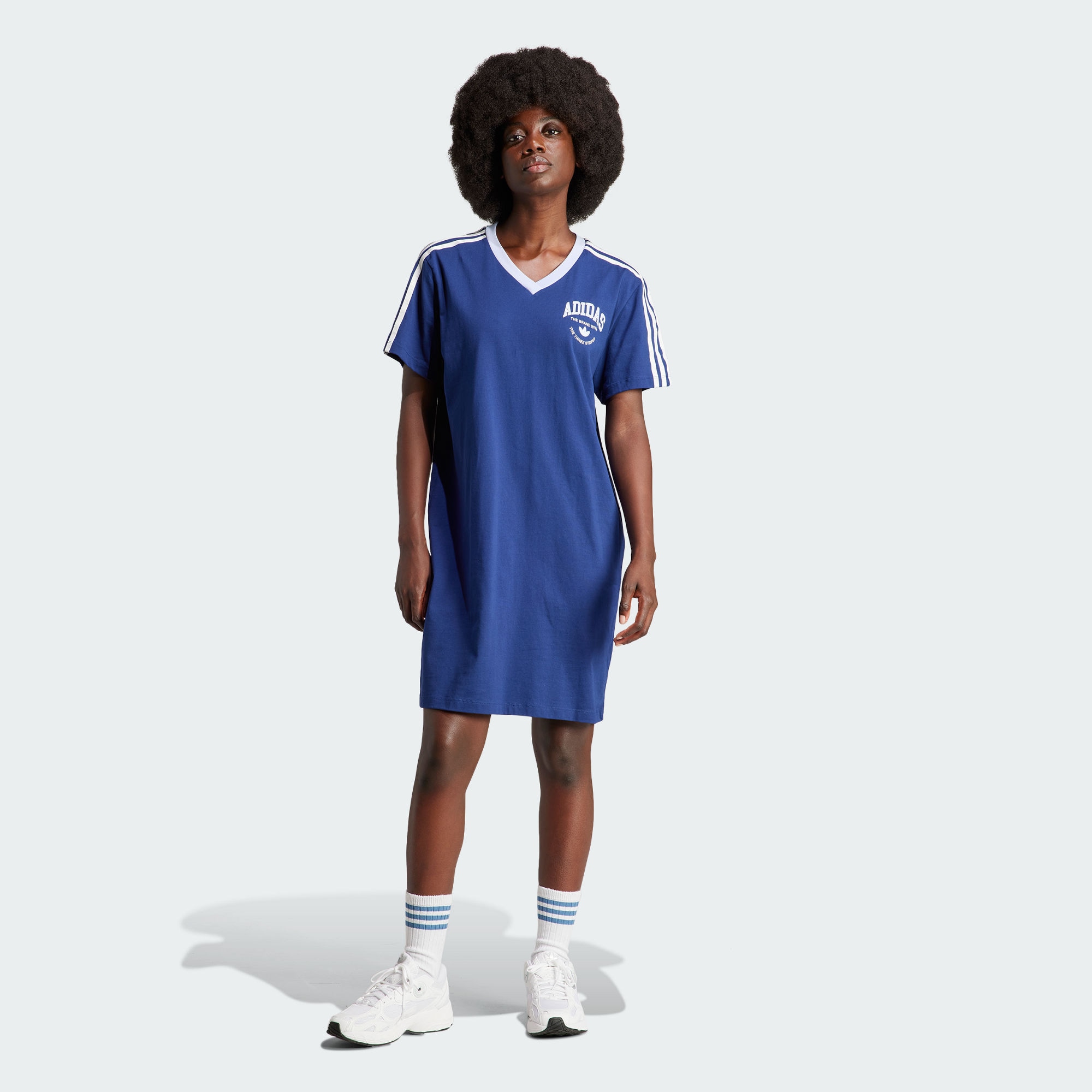 Женское платье  adidas VRCT GRAPHIC TEE DRESS синее