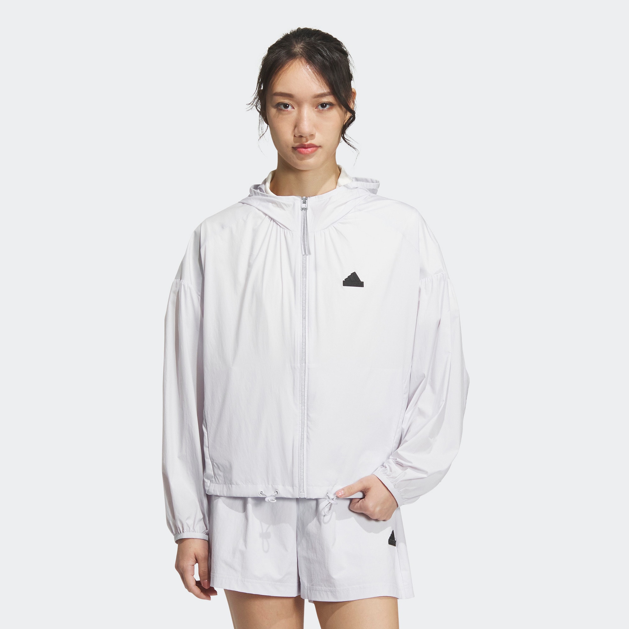 Женская куртка adidas WINDBREAKER IM8835