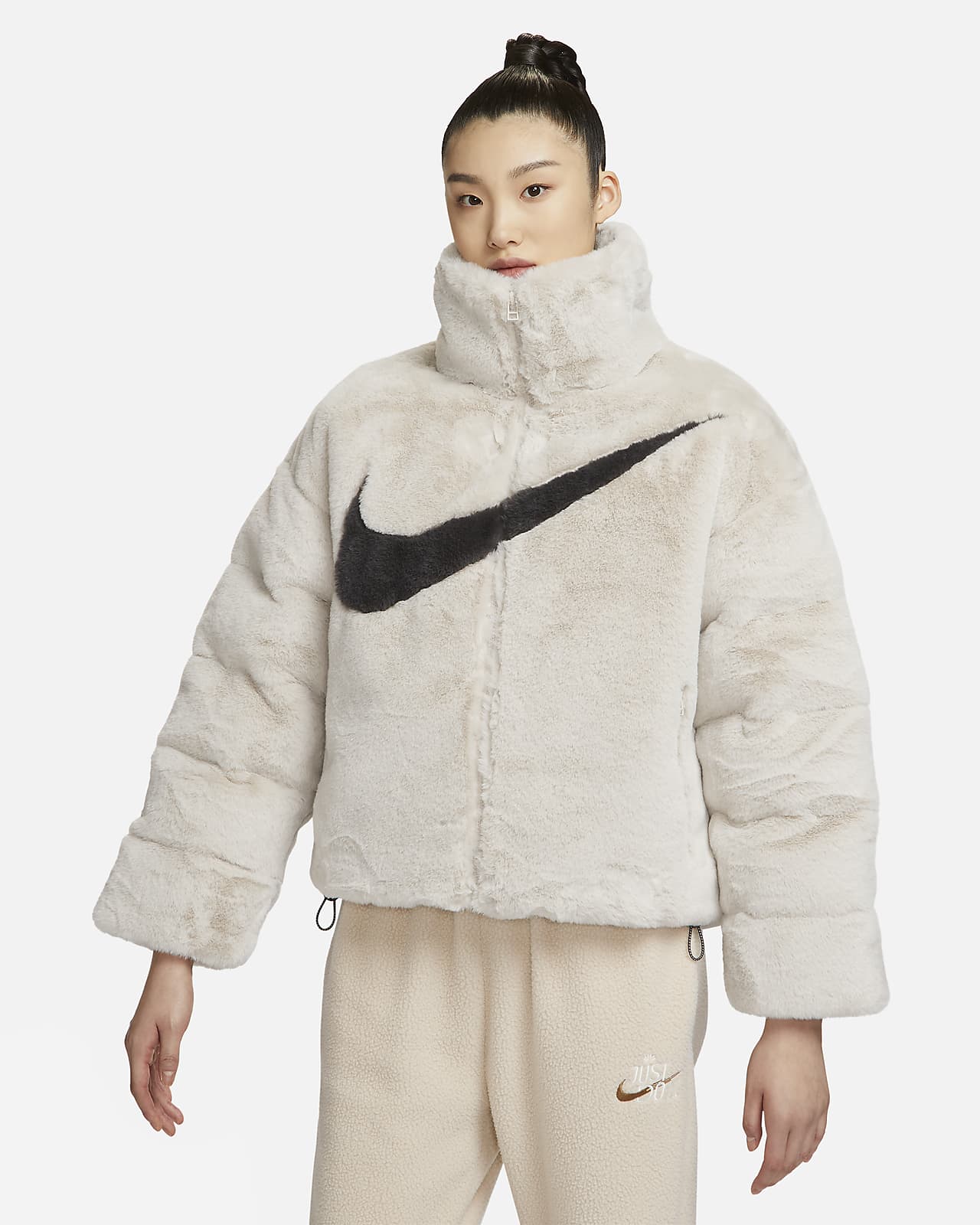 Женская куртка Nike Sportswear Essential серая