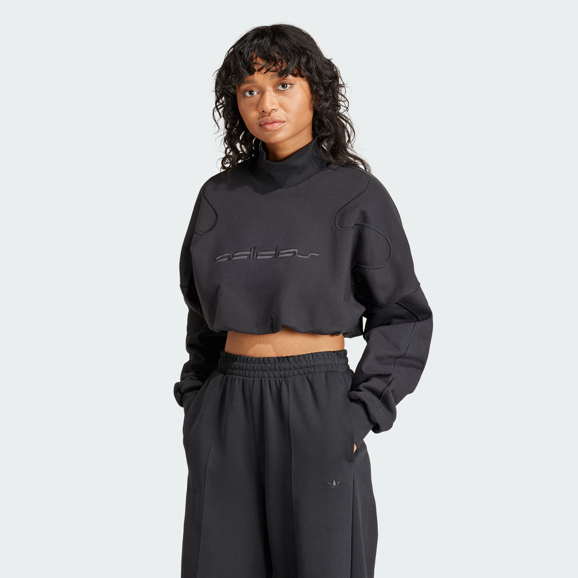 Женский свитшот adidas PREMIUM CROP SWEATSHIRT