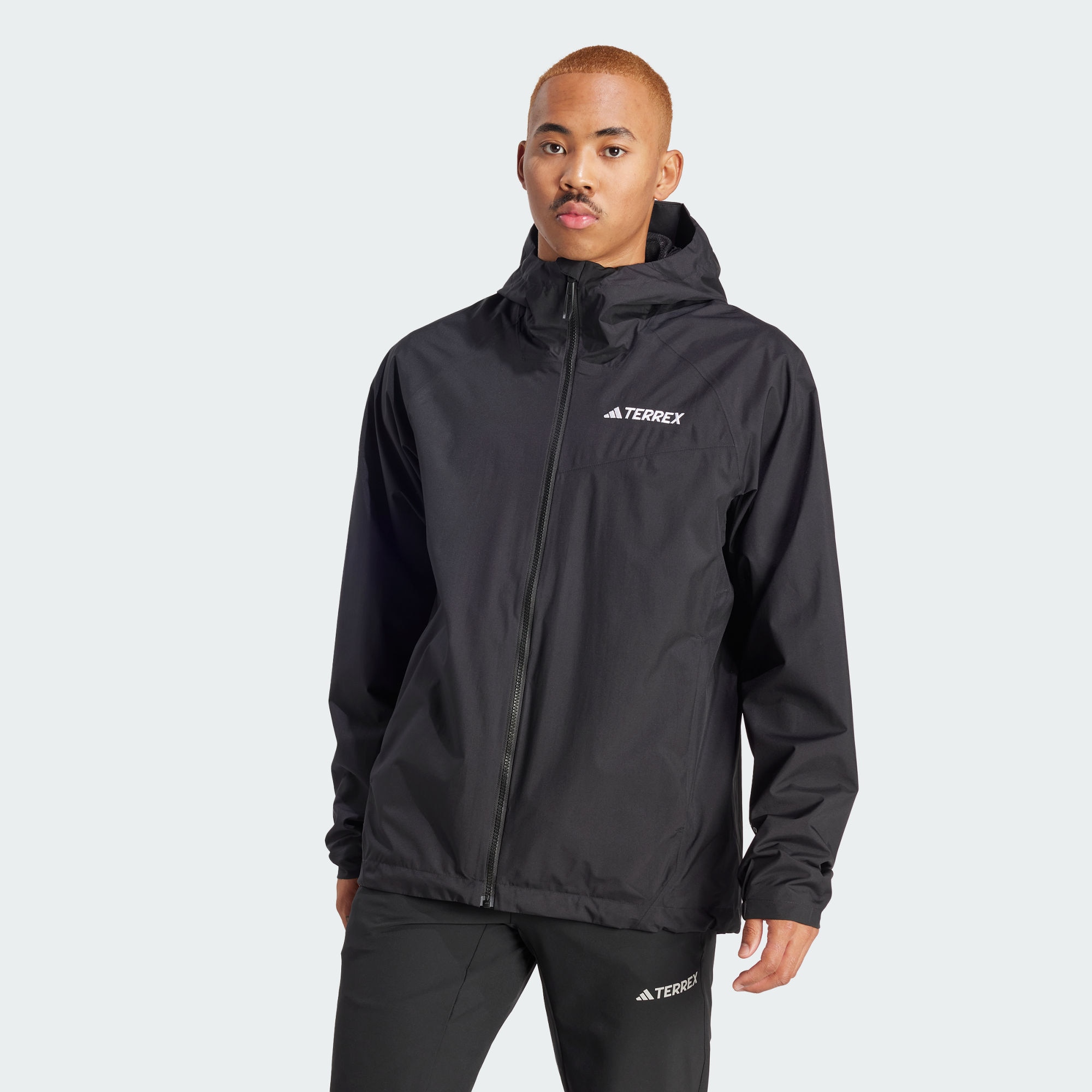 Мужская куртка adidas MULTI 2L RAIN.RDY JACKET черная