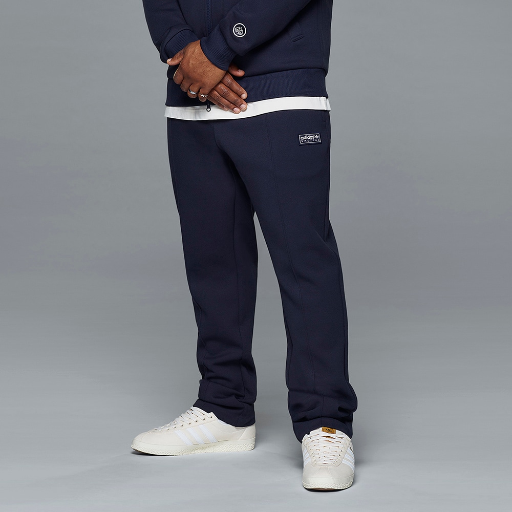 Мужской костюм adidas SPEZIAL 24 ANGLEZARKE TRACKSUIT BOTTOMS