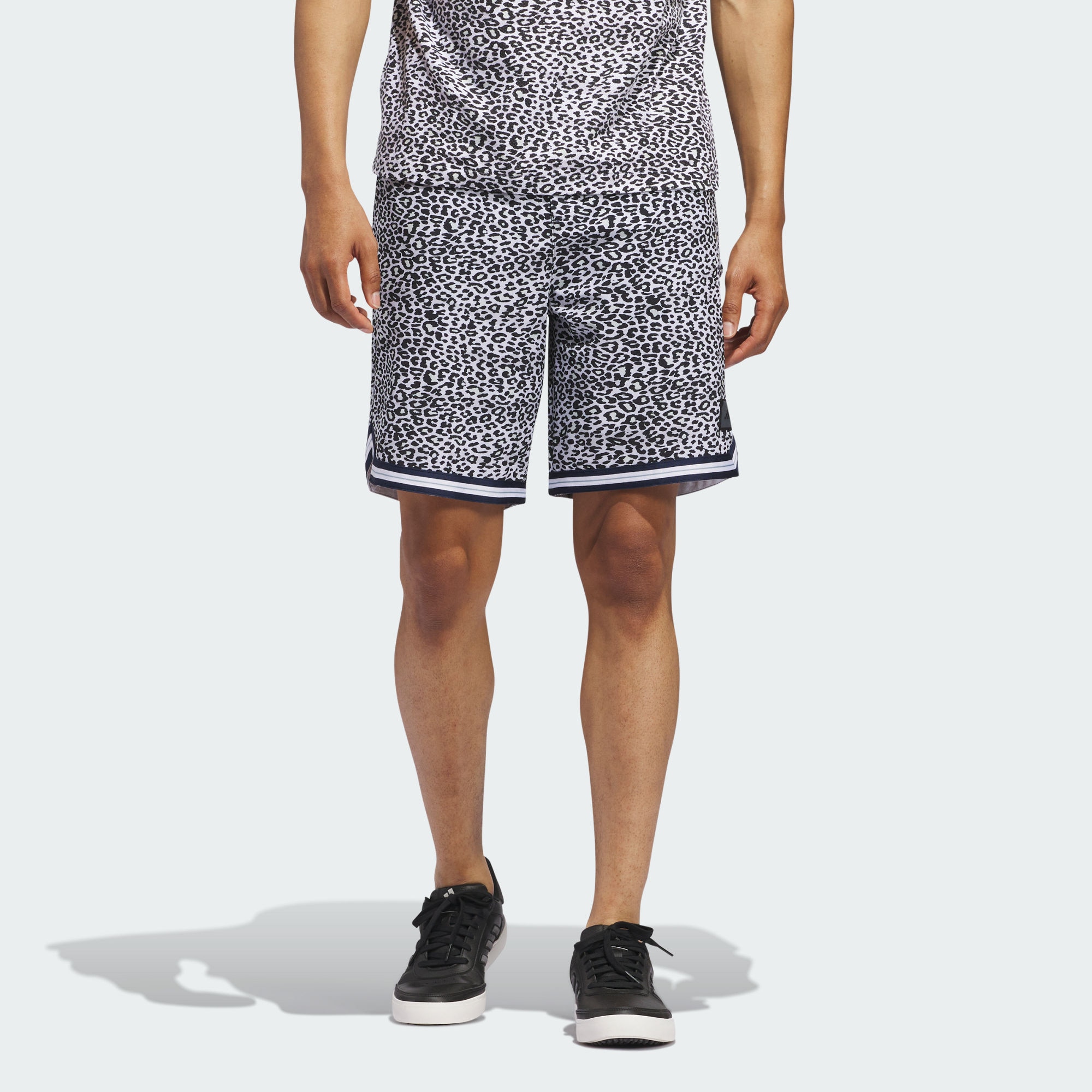 Мужские шорты adidas ADICROSS DELIVERY PRINTED SHORTS черные