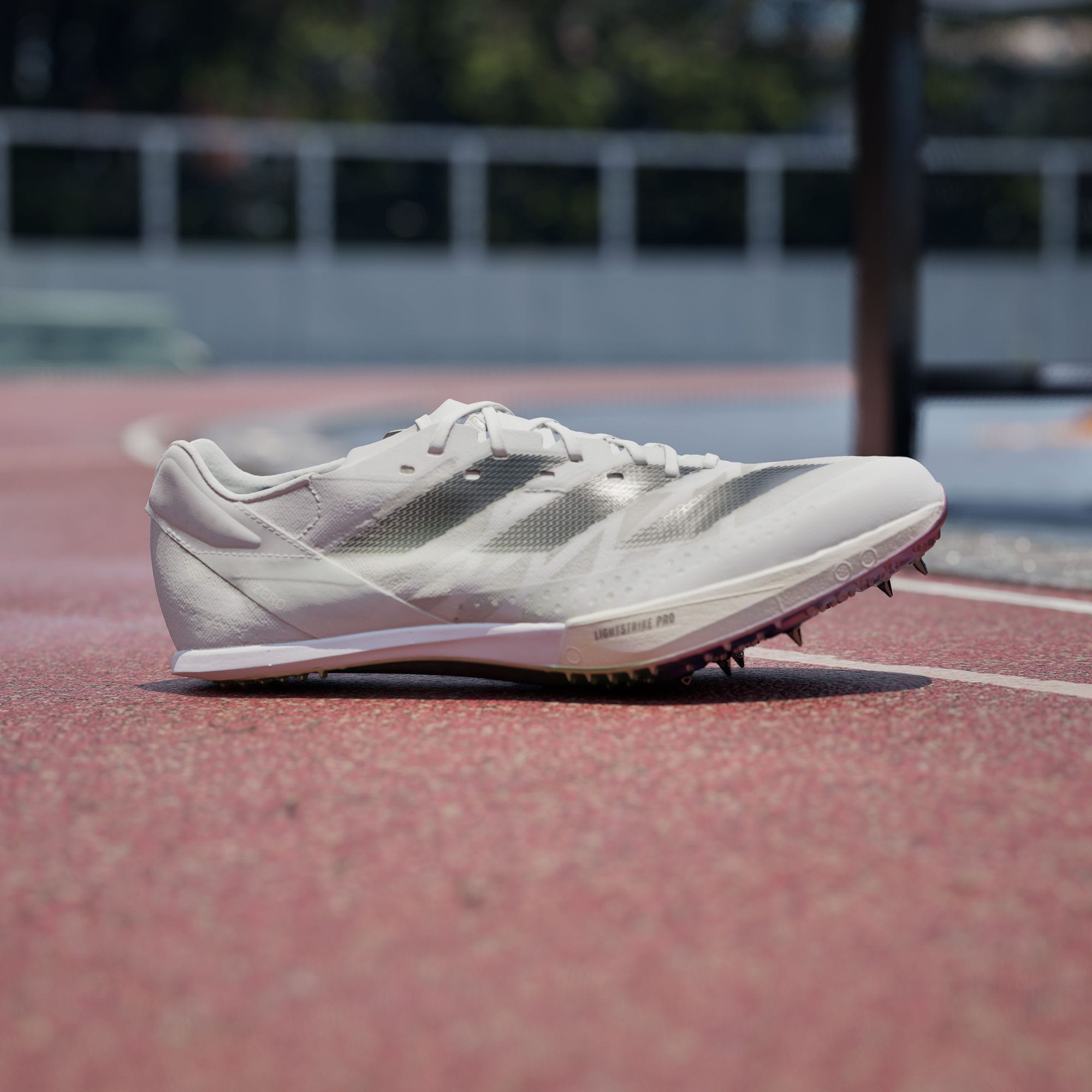 Кроссовки  adidas ADIZERO PRIME SP 2.0 LIGHTSTRIKE черно-белые