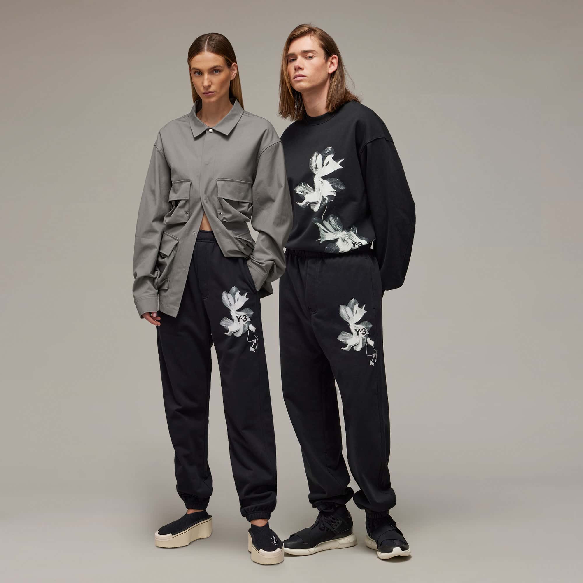 Мужские брюки adidas GRAPHIC FRENCH TERRY PANTS