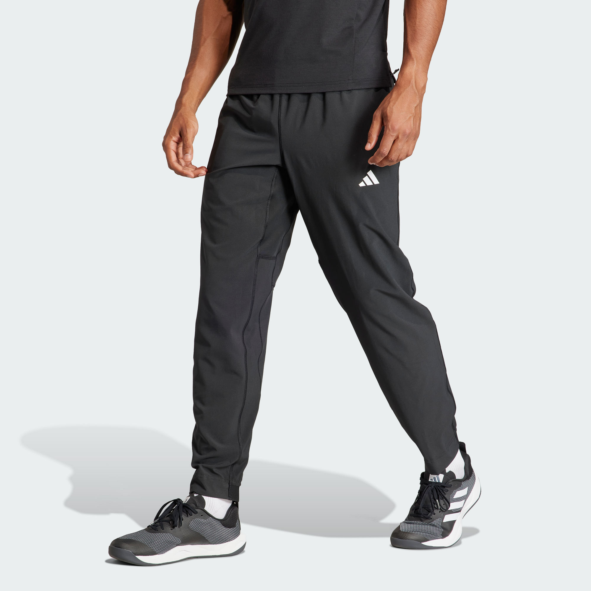 Мужские брюки adidas TRAIN ESSENTIALS WOVEN PANTS