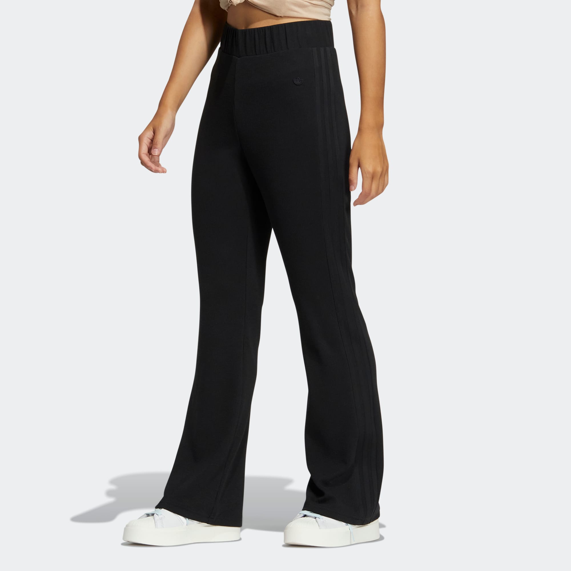 Женские брюки adidas FLARE TROUSERS