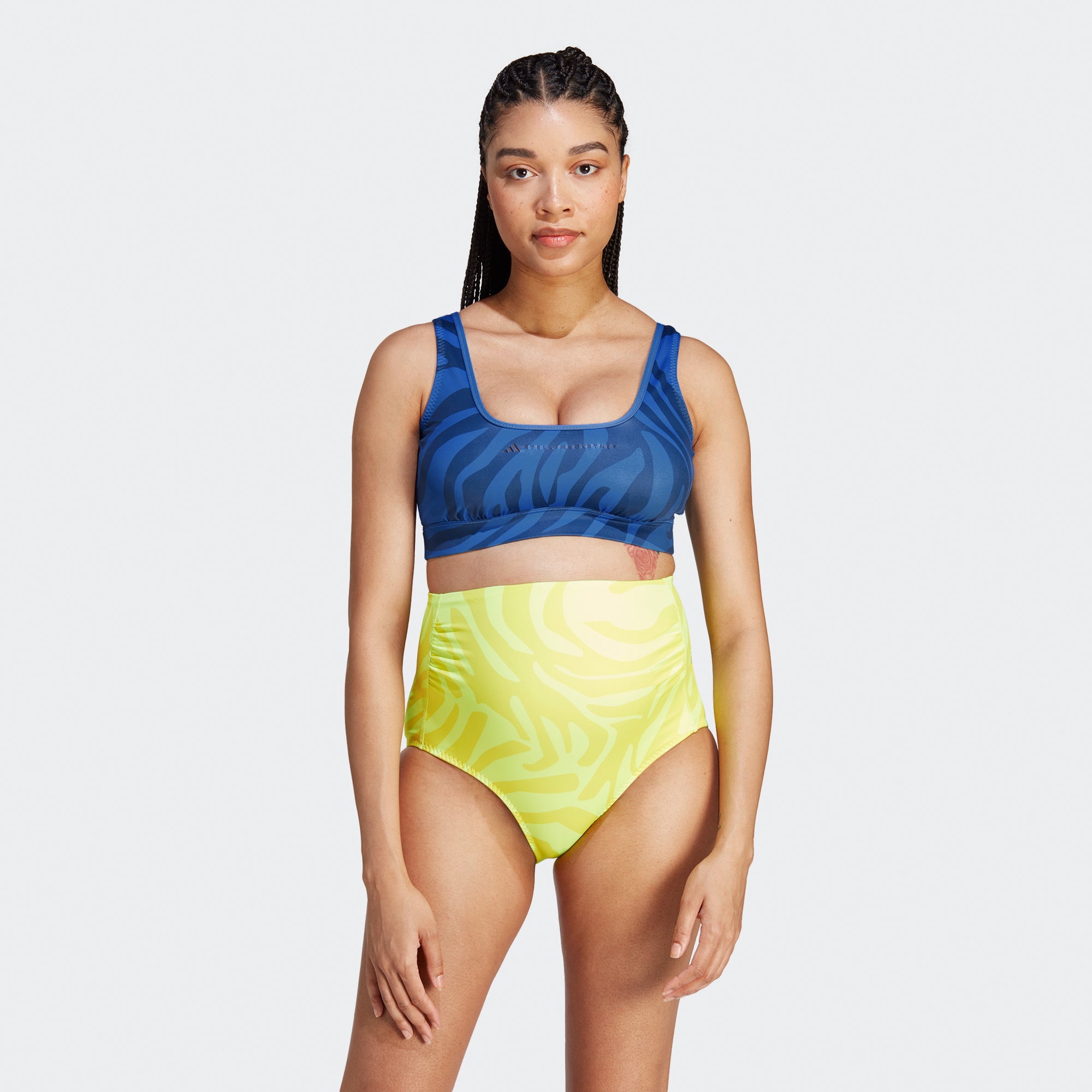 Женский купальник adidas MATERNITY BIKINI TOP HS2622