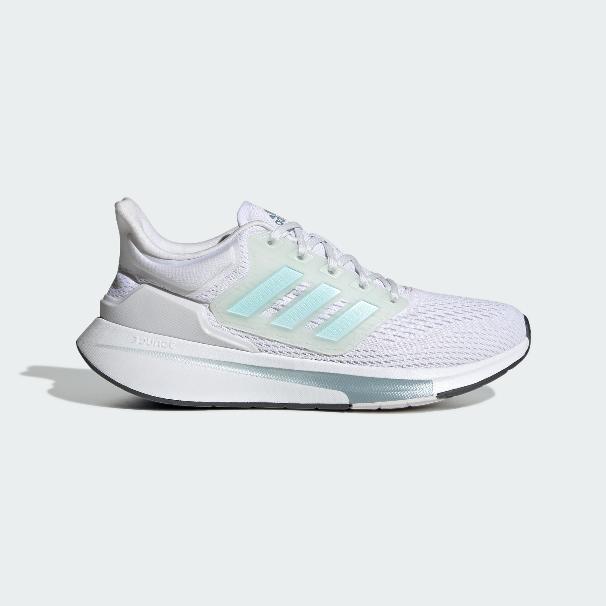 Женские кроссовки adidas EQ21 RUN SHOES белые