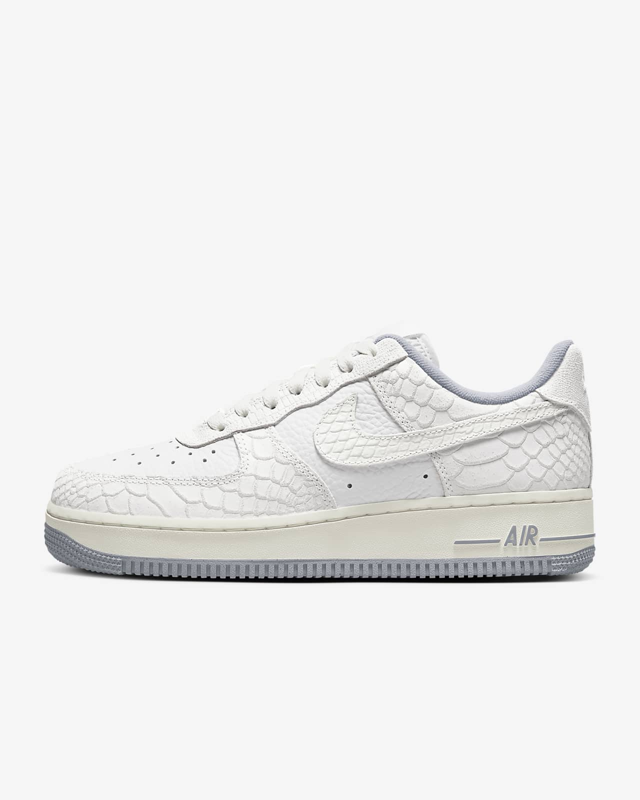 Женские кроссовки Nike Air Force 1 &#8217;07 серые