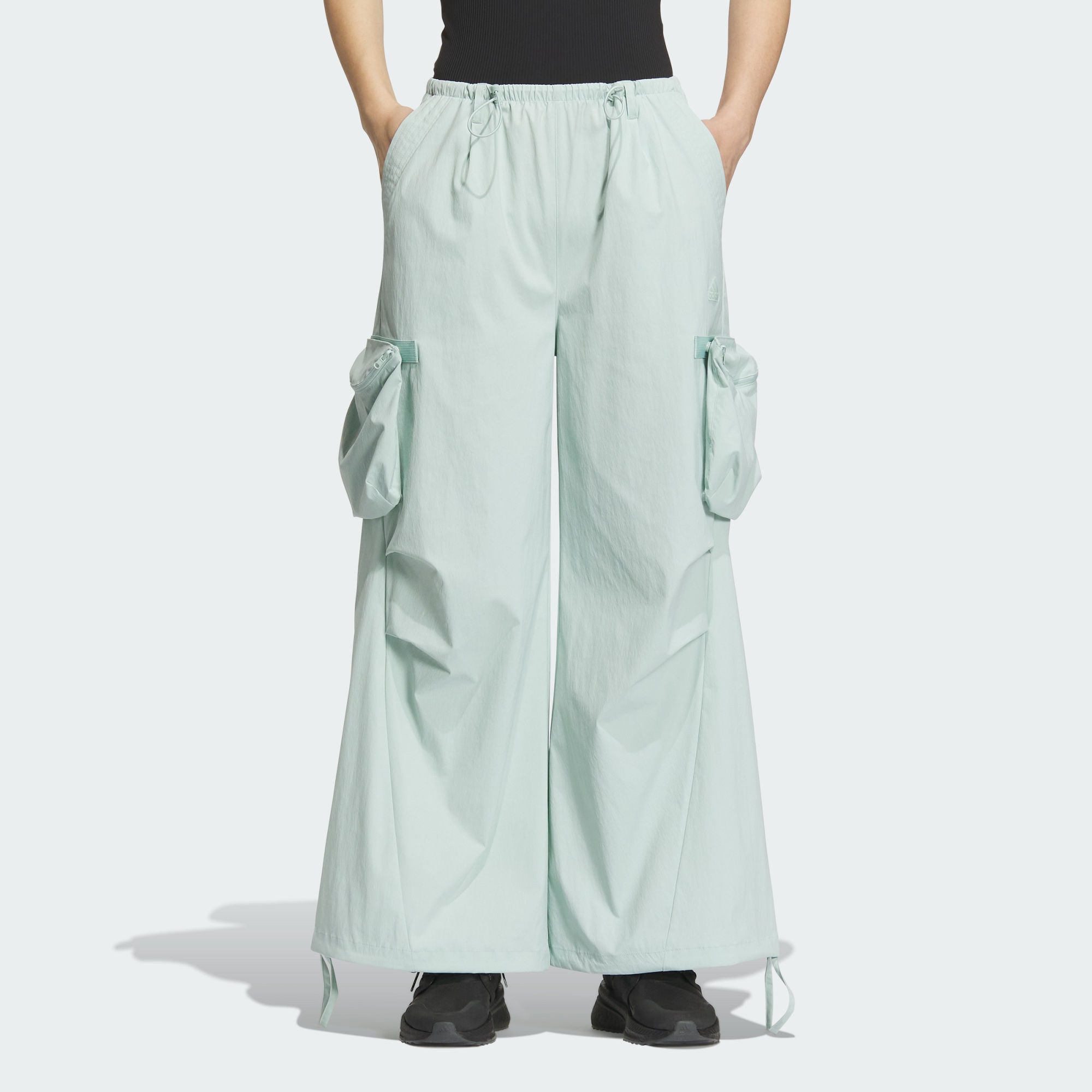 Женские брюки adidas FUTURE STYLE WOVEN PANTS JD9900