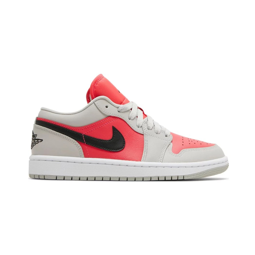 Кроссовки Nike Air Jordan 1 Retro Low WMNS Light Iron Ore Siren Red