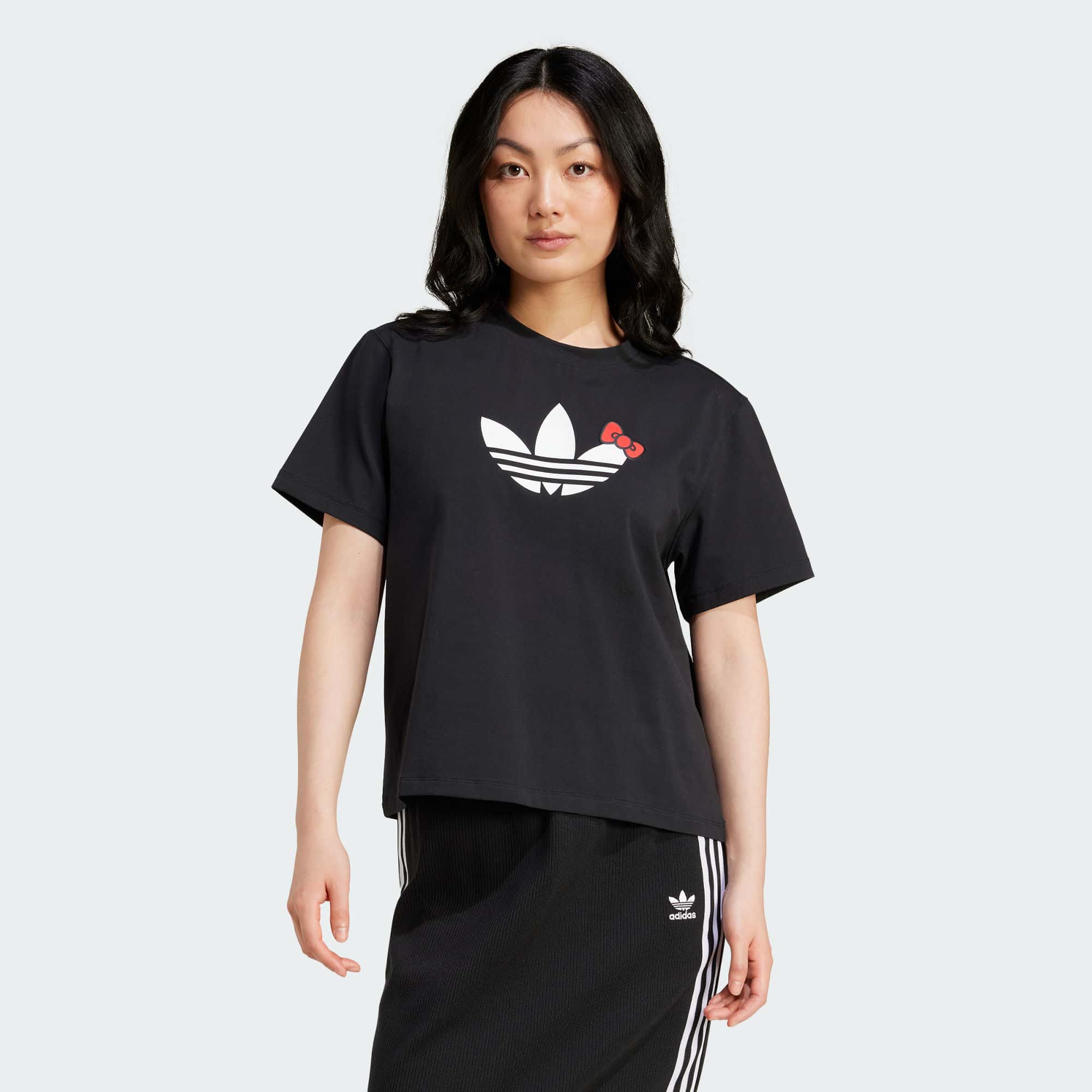 Женская футболка adidas HELLO KITTY TREFOIL BOXY T-SHIRT