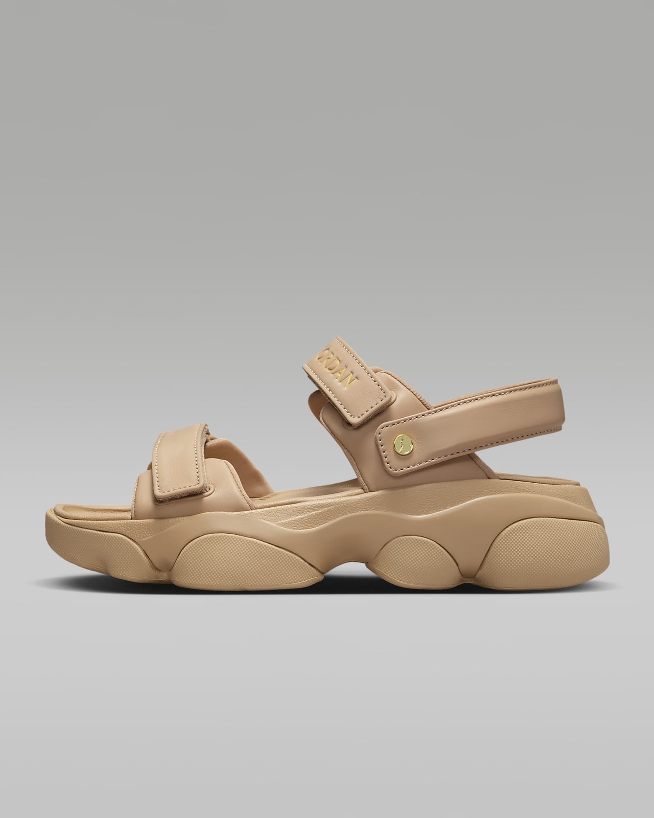 Женские сандалии nike Jordan Deja Sandal золотые