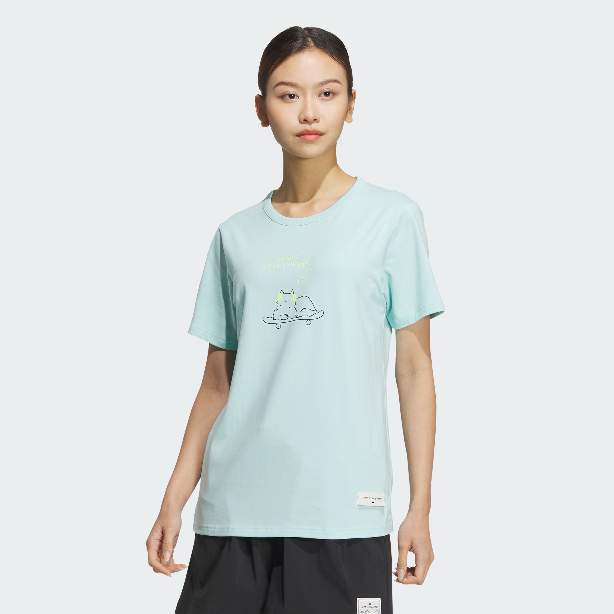 Женская футболка adidas GRAPHIC T-SHIRT MBTI JN6661