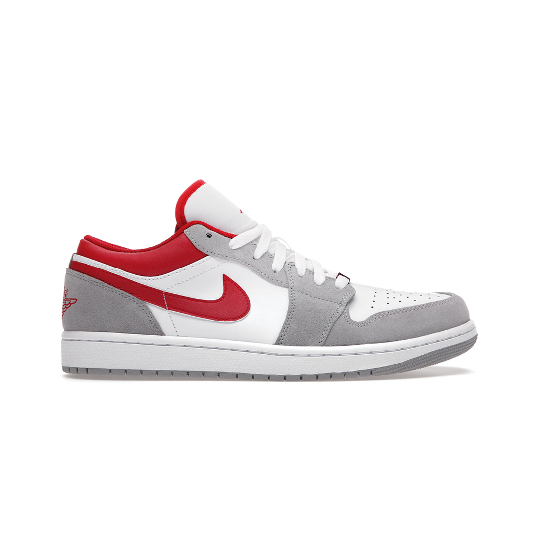 Кроссовки Nike Air Jordan 1 Low SE Light Smoke Grey Gym Red красные